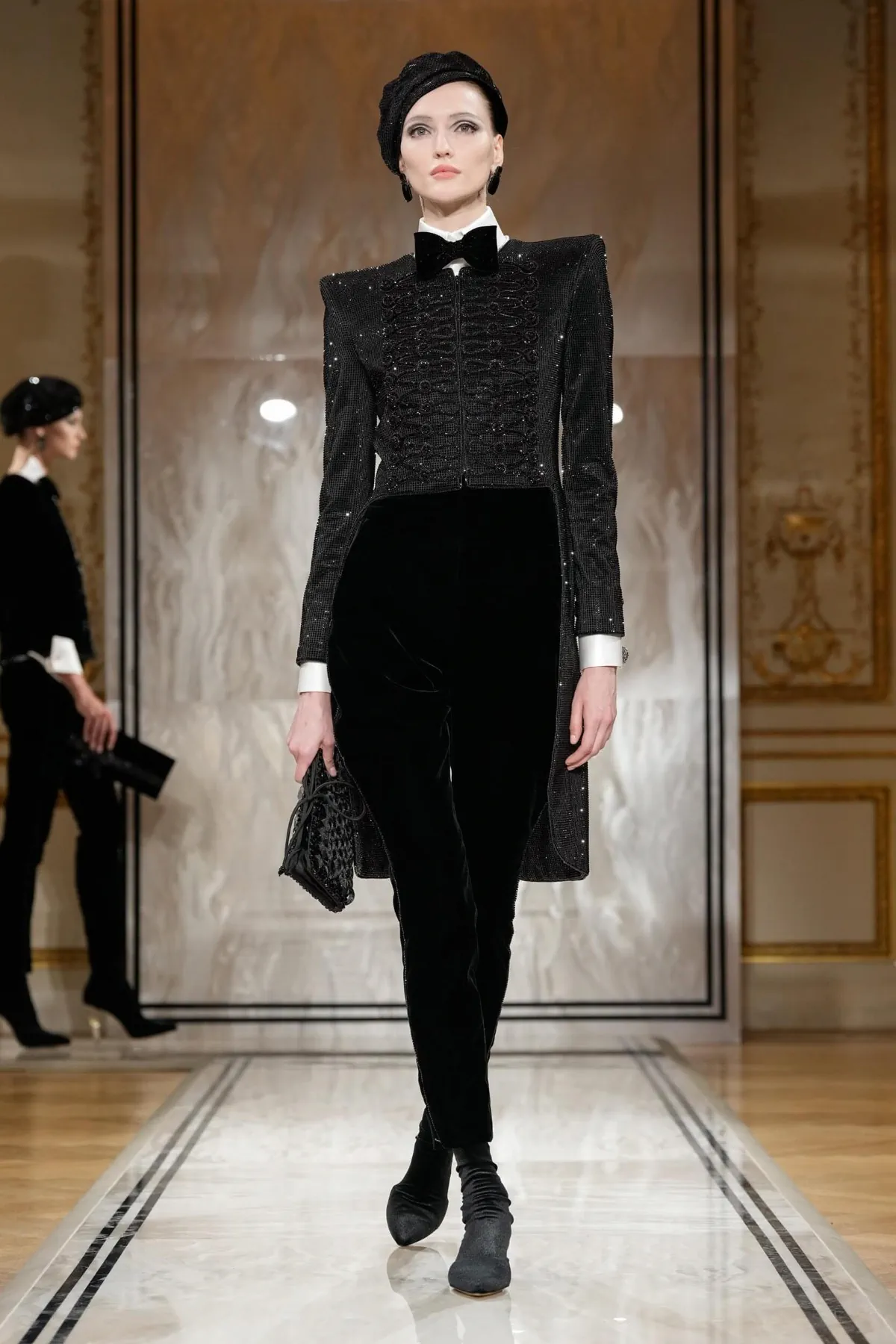 Armani Privé Haute Couture Thu/Đông 2025