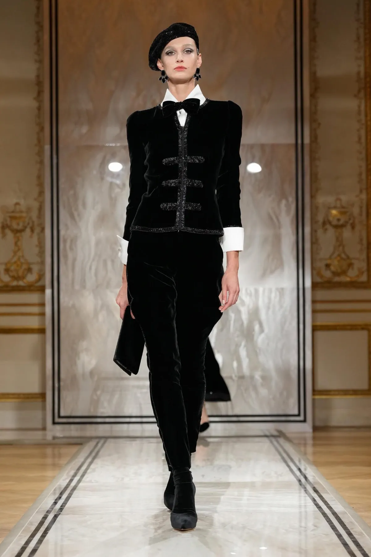 Armani Privé Haute Couture Thu/Đông 2025