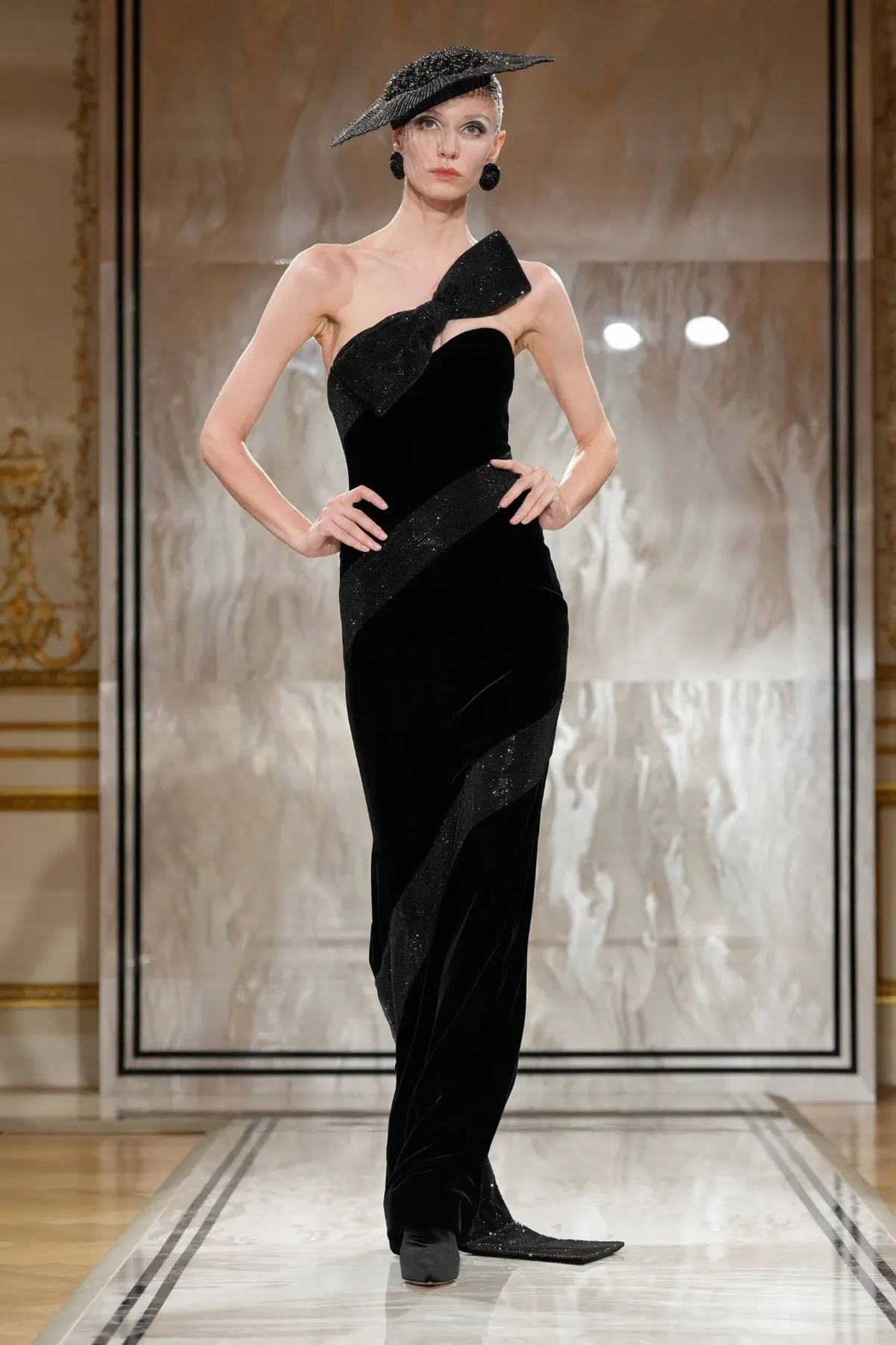 Armani Privé Haute Couture Thu/Đông 2025