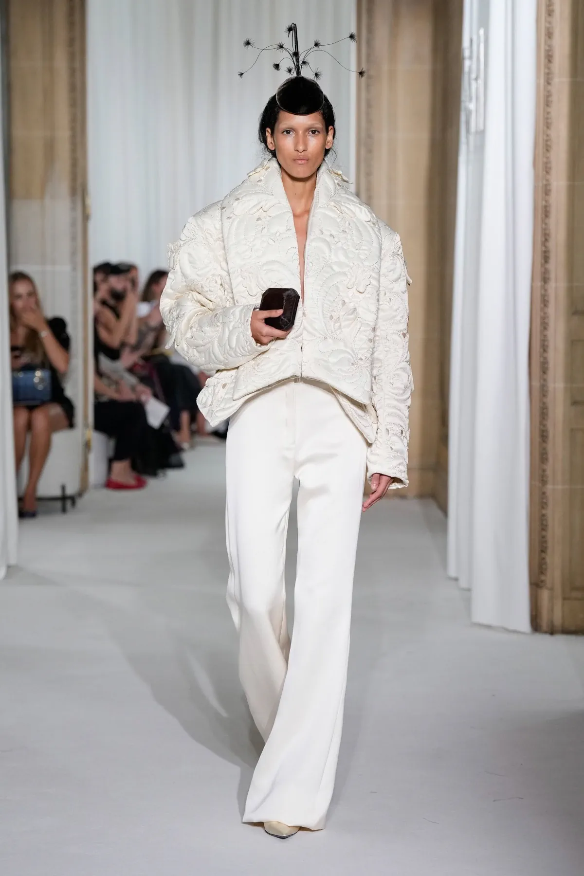 Ashi Studio Haute Couture Thu/Đông 2025