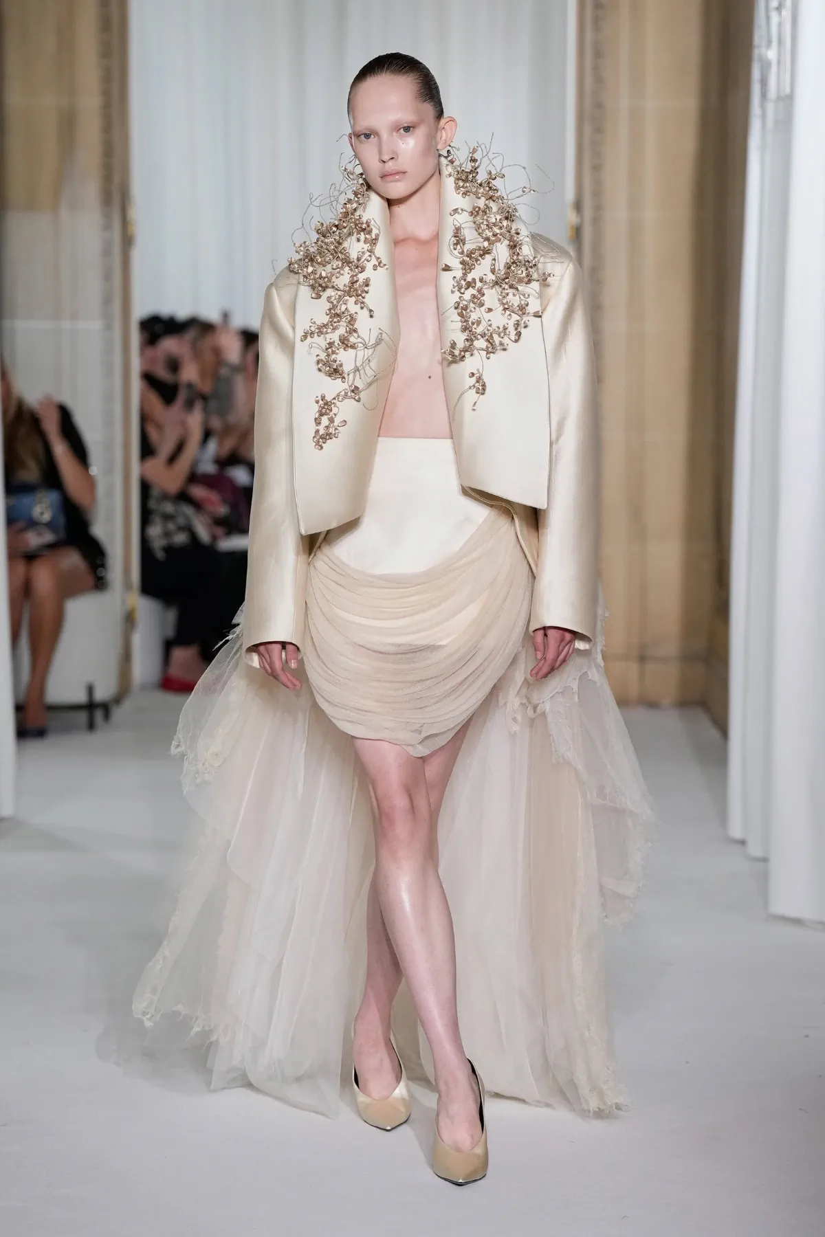 Ashi Studio Haute Couture Thu/Đông 2025