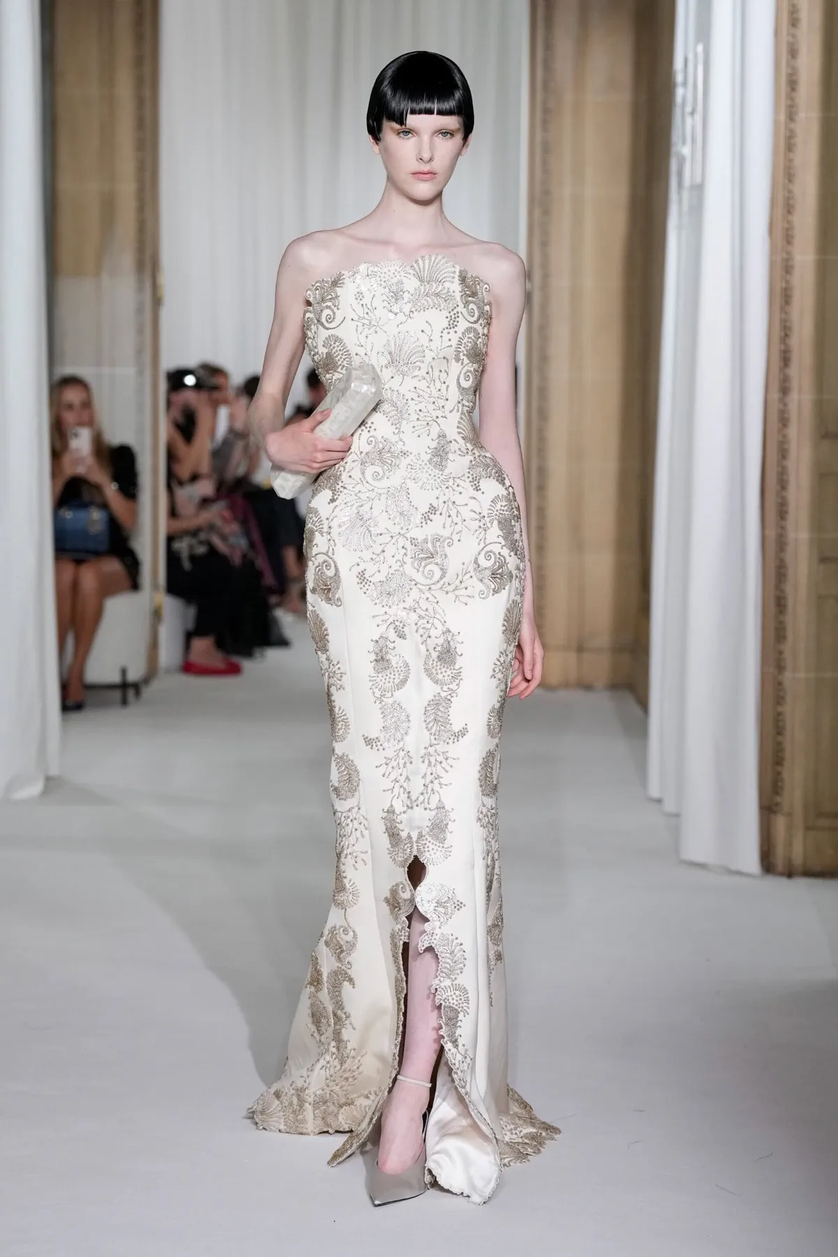 Ashi Studio Haute Couture Thu/Đông 2025