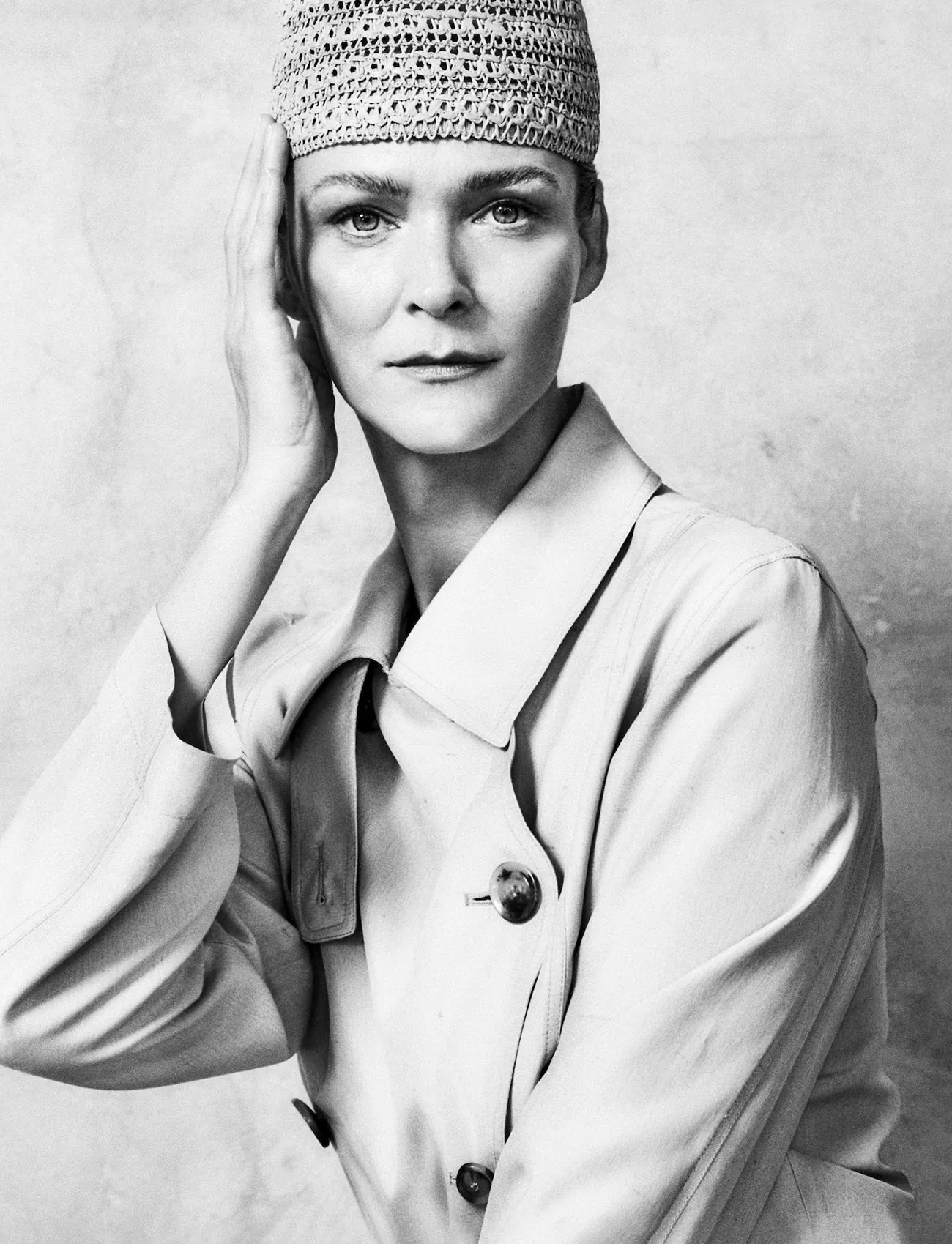 Harper's Bazaar Tây Ban Nha 07-08/2025: Carmen Kass chụp bởi Rocío Ramos Harper's Bazaar Tây Ban Nha 07-08/2025: Carmen Kass chụp bởi Rocío Ramos