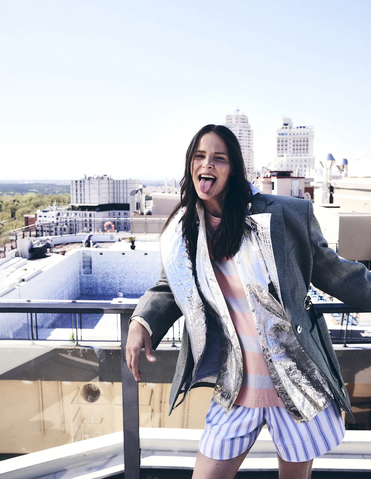 Harper's Bazaar Tây Ban Nha 07-08/2025: Carmen Kass chụp bởi Rocío Ramos Harper's Bazaar Tây Ban Nha 07-08/2025: Carmen Kass chụp bởi Rocío Ramos