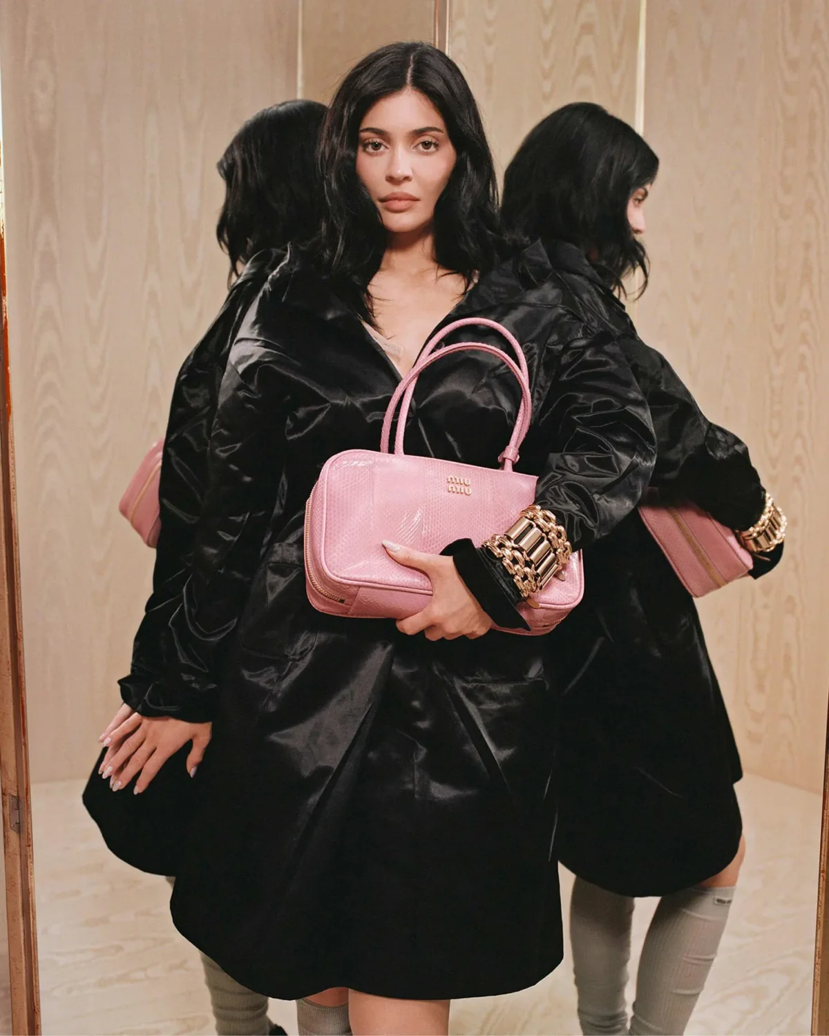 Kylie Jenner tham gia chiến dịch quảng cáo Miu Miu Thu/Đông 2025