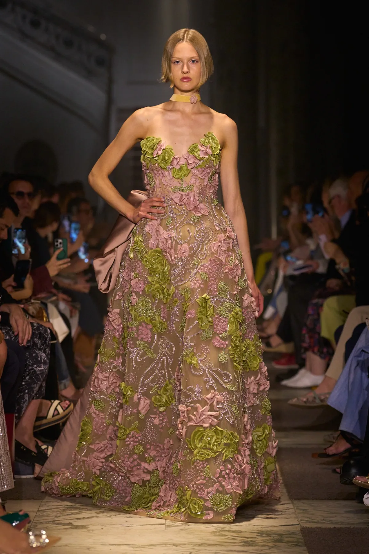 Elie Saab Haute Couture Thu/Đông 2025