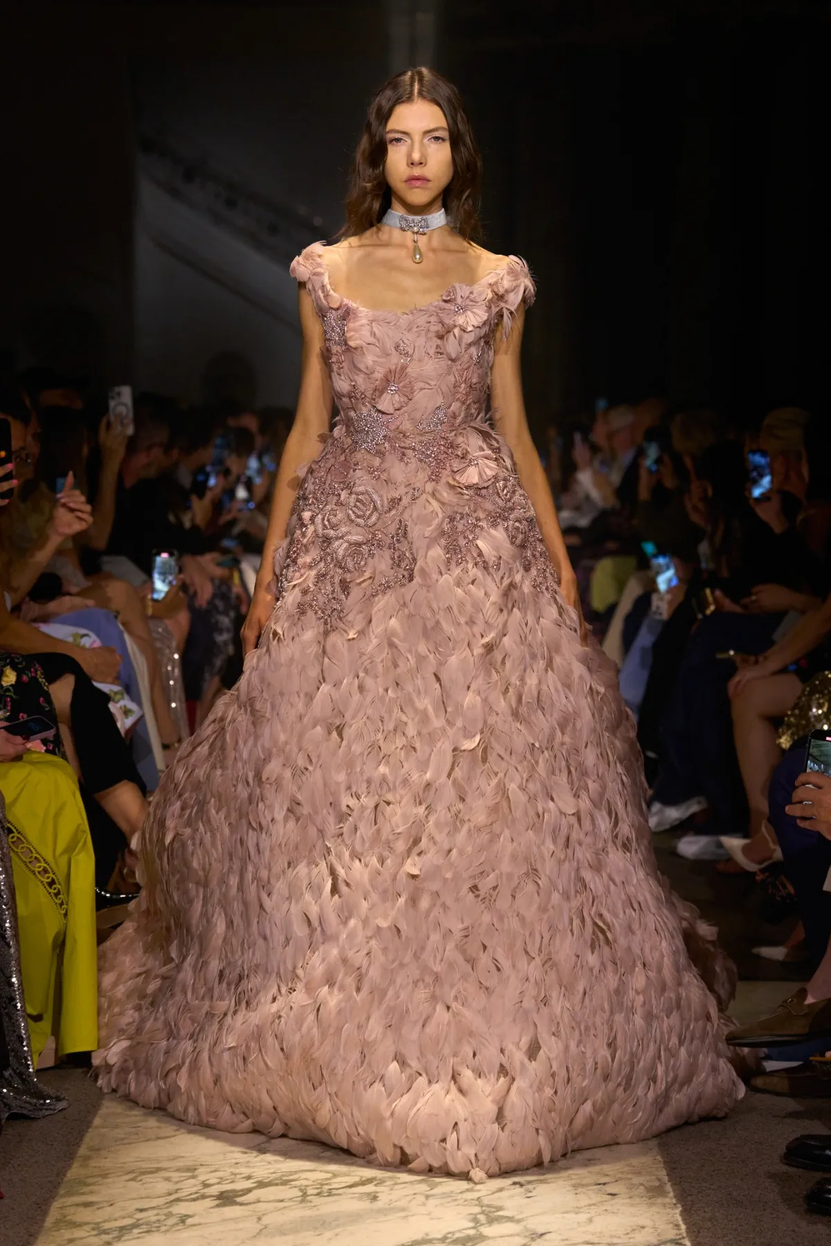 Elie Saab Haute Couture Thu/Đông 2025