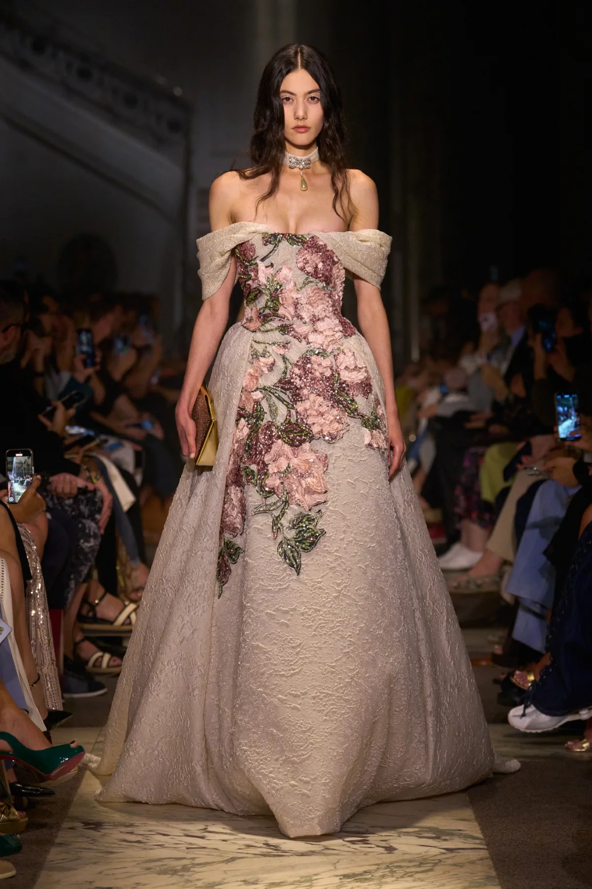 Elie Saab Haute Couture Thu/Đông 2025
