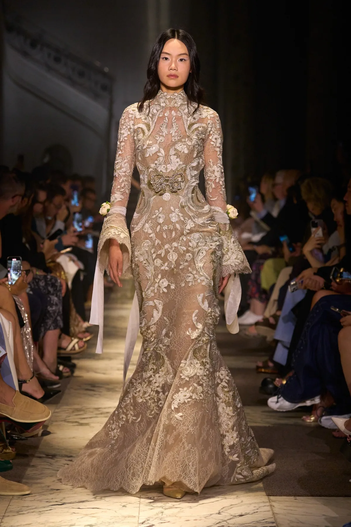 Elie Saab Haute Couture Thu/Đông 2025