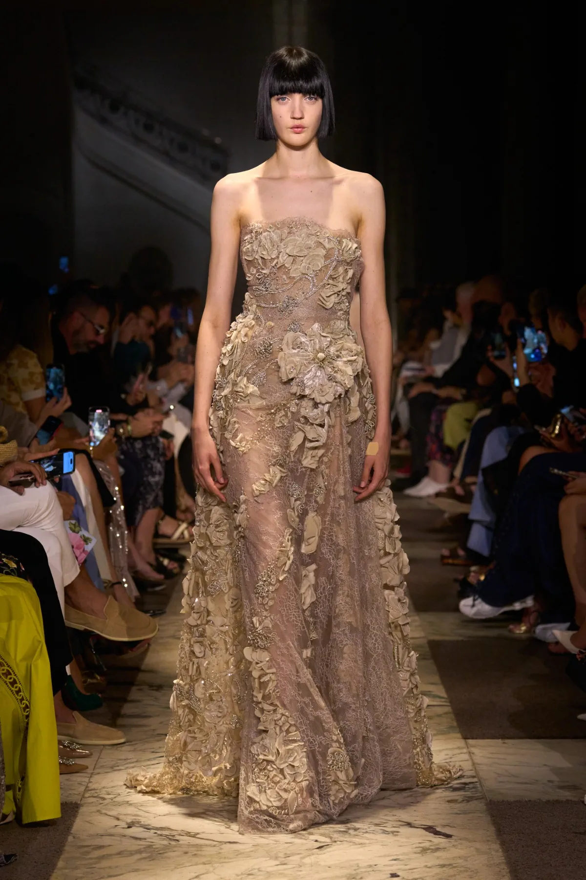 Elie Saab Haute Couture Thu/Đông 2025