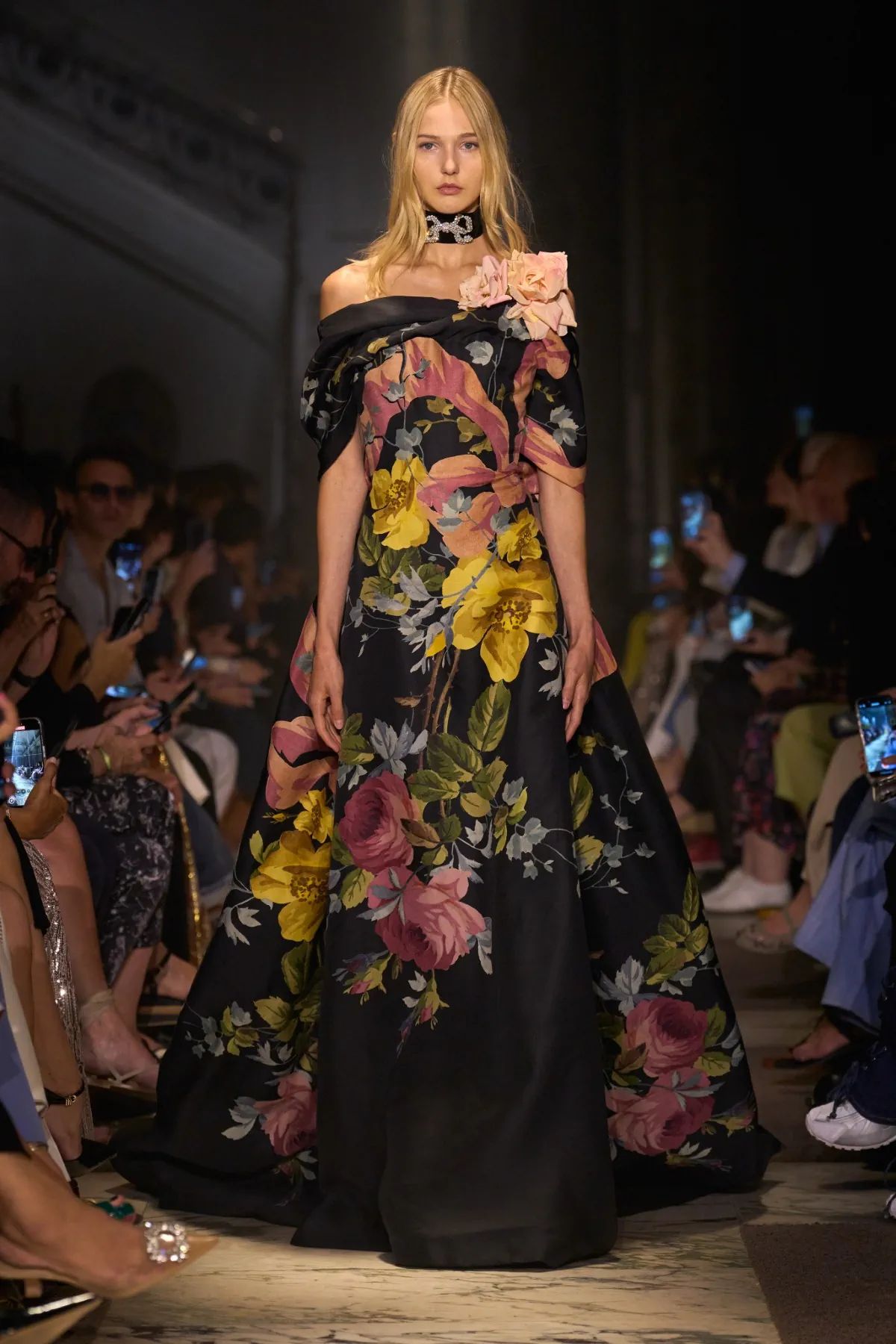 Elie Saab Haute Couture Thu/Đông 2025