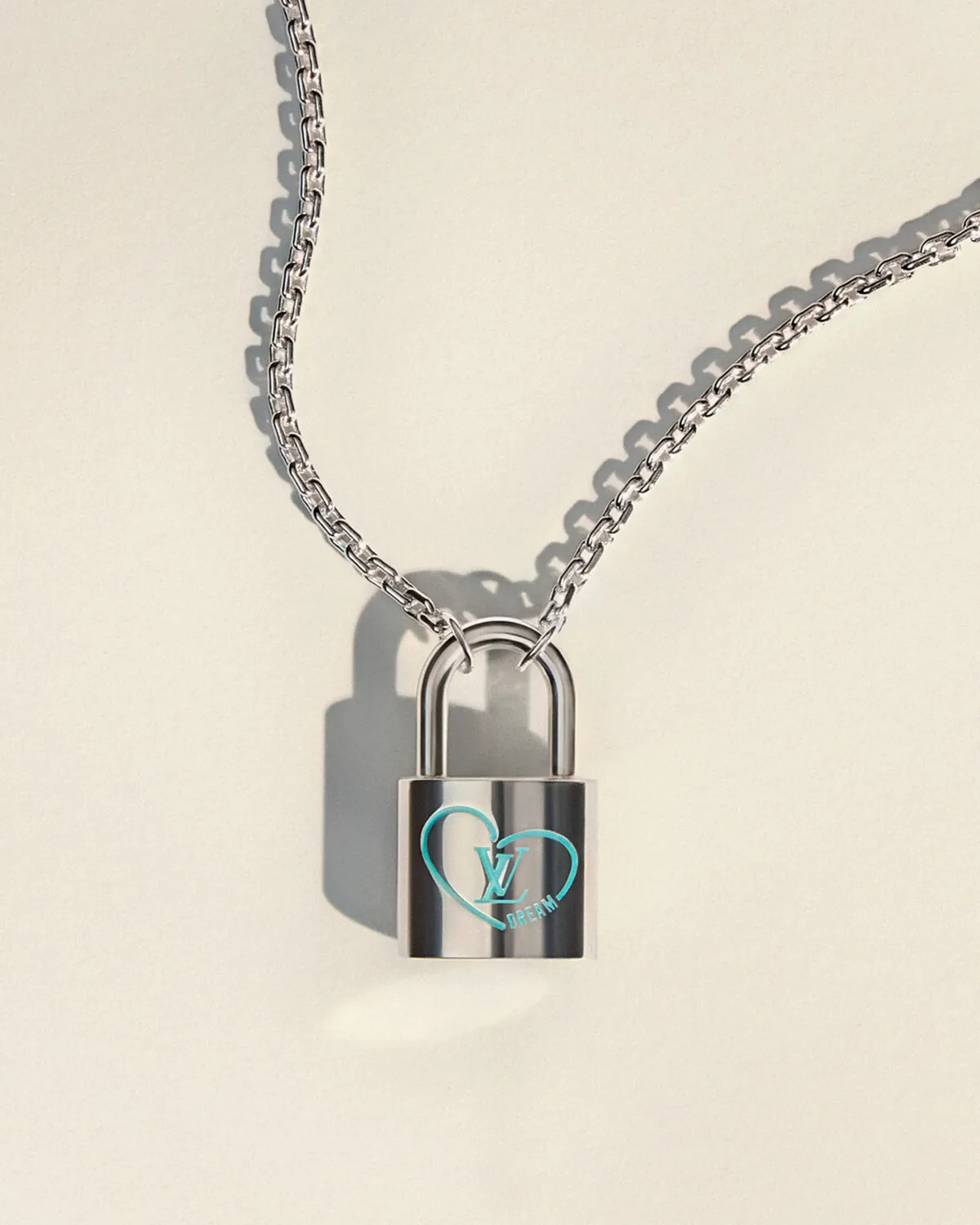 Felix (Stray Kids) và Louis Vuitton Silver Lockit 2025 lan tỏa thông điệp hy vọng cùng UNICEF Felix (Stray Kids) và Louis Vuitton Silver Lockit 2025 lan tỏa thông điệp hy vọng cùng UNICEF
