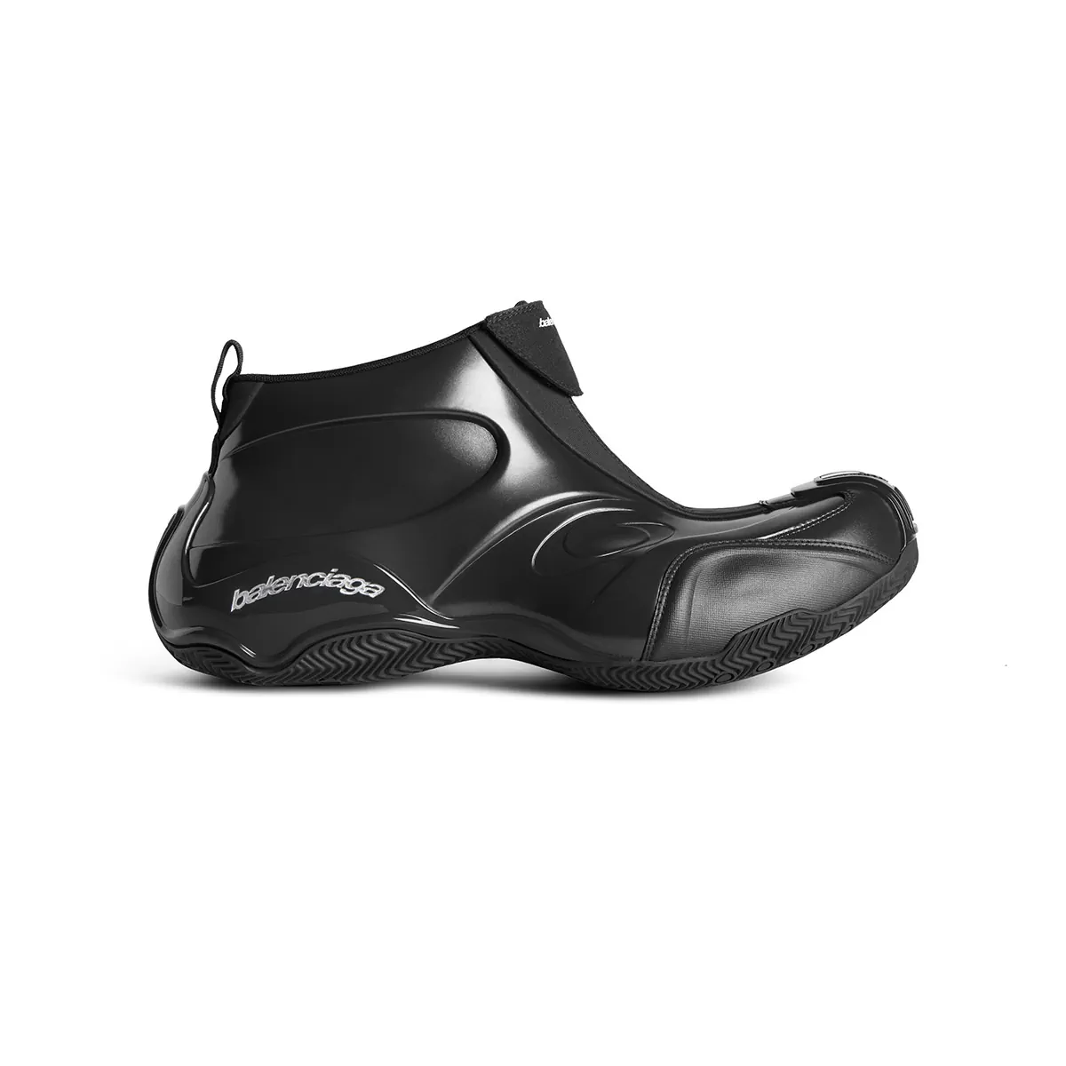 Giày Balenciaga Basketball: Di sản bóng rổ thập niên 90 tái sinh qua lăng kính tương lai