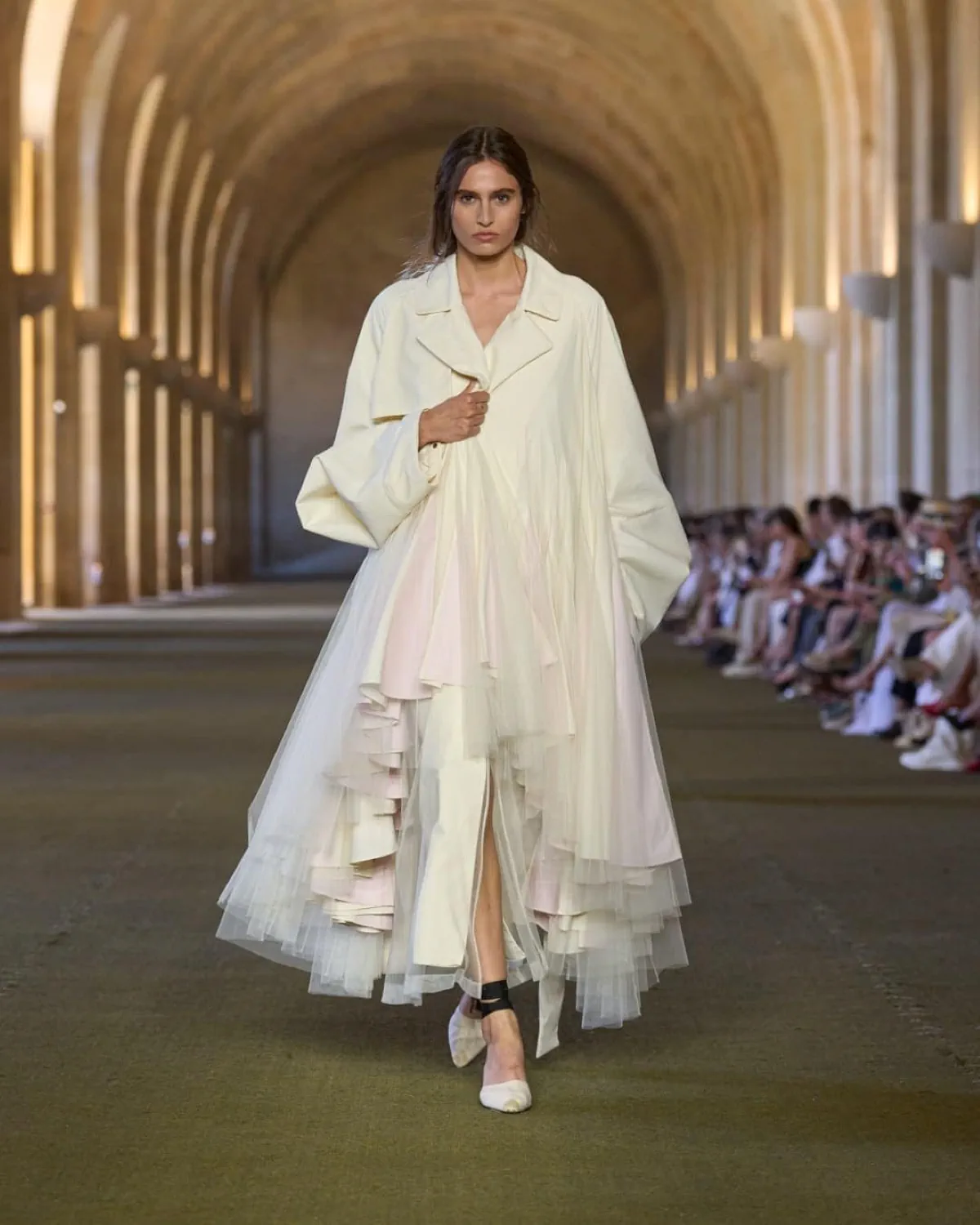 Jacquemus Xuân/Hè 2026 tôn vinh nguồn gốc của nhà thiết kế