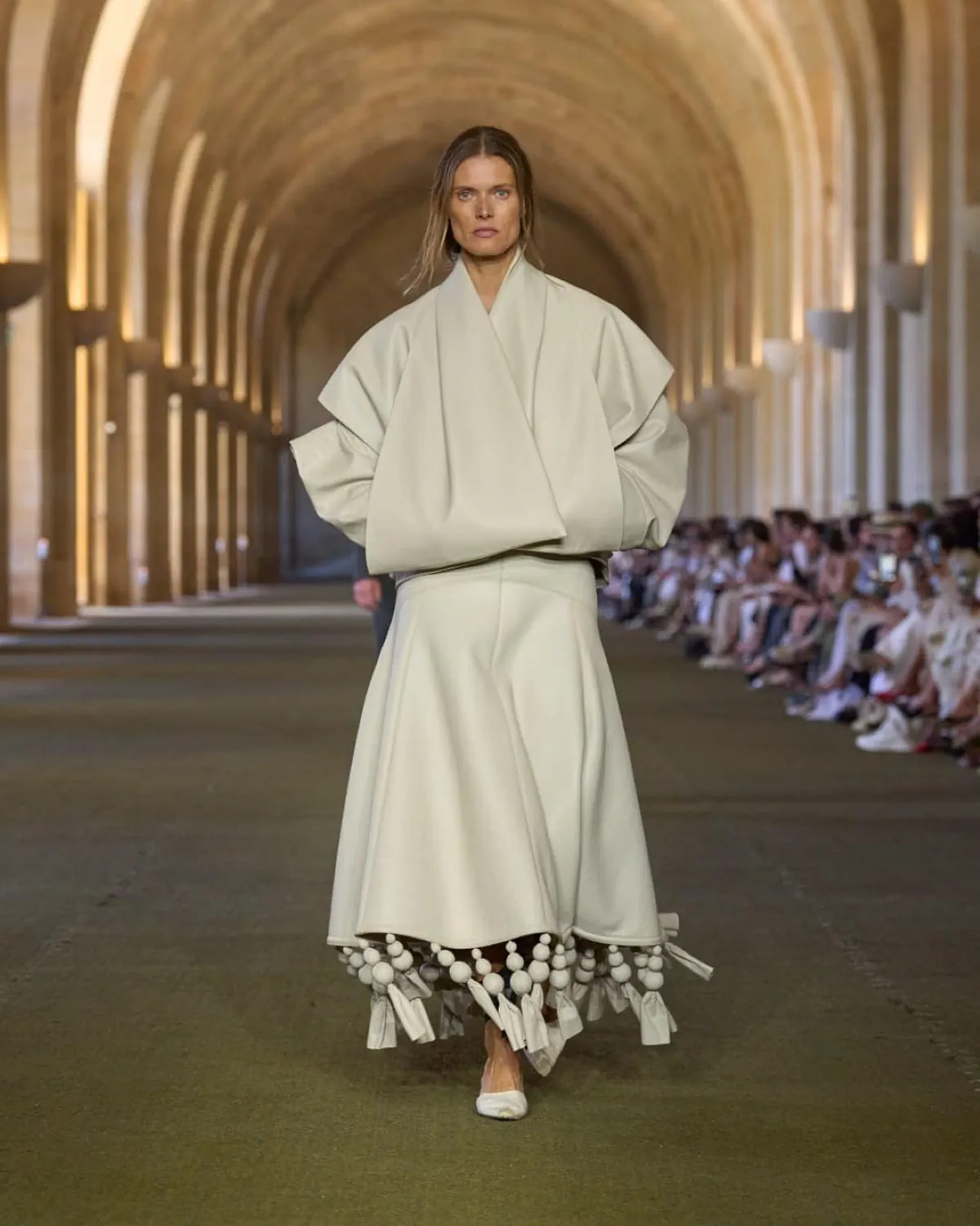 Jacquemus Xuân/Hè 2026 tôn vinh nguồn gốc của nhà thiết kế