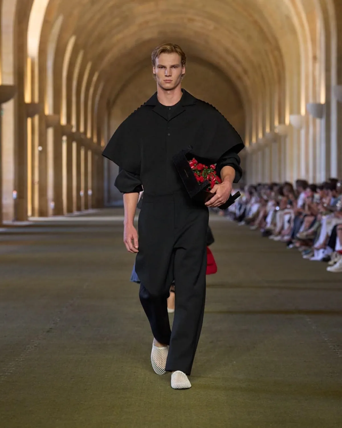 Jacquemus Xuân/Hè 2026 tôn vinh nguồn gốc của nhà thiết kế