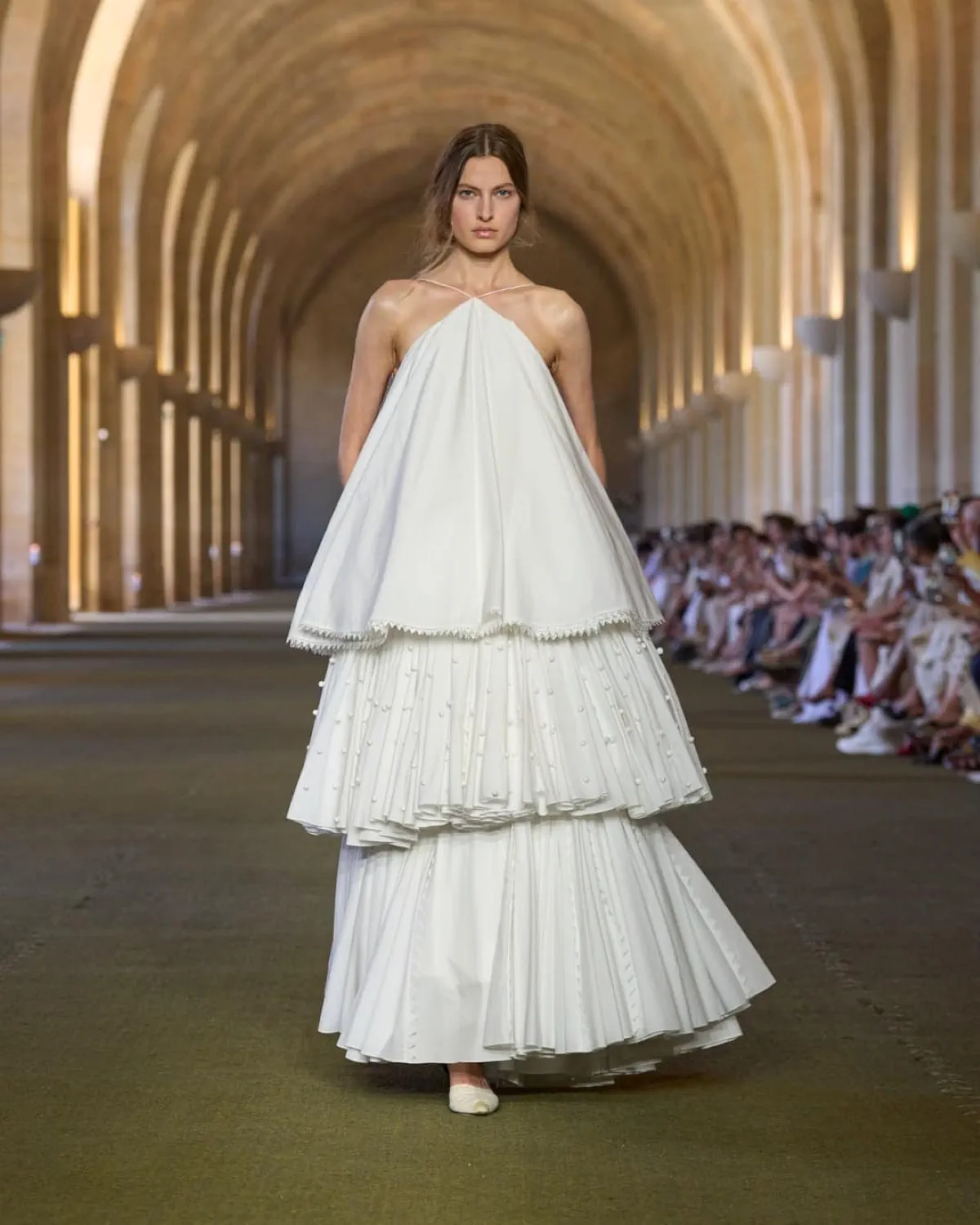 Jacquemus Xuân/Hè 2026 tôn vinh nguồn gốc của nhà thiết kế