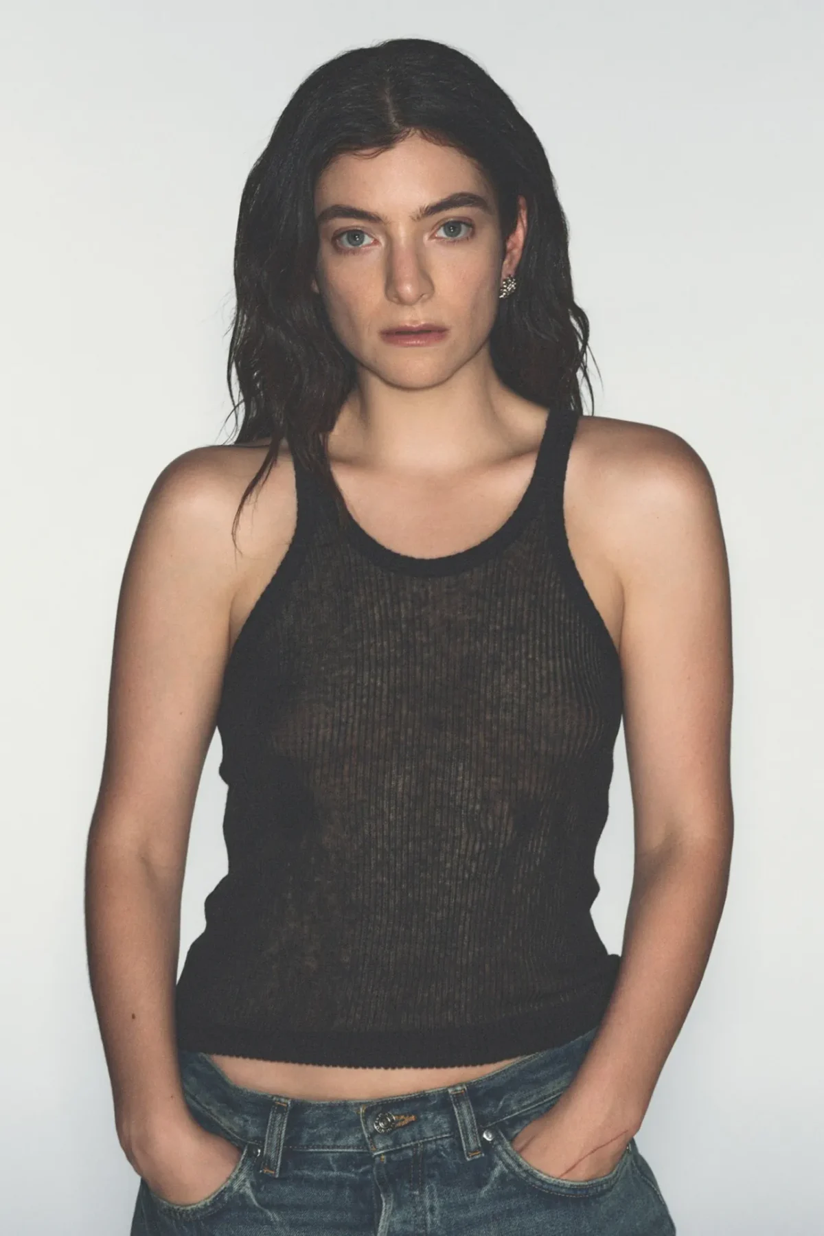 Vogue Australia 07/2025: Lorde chụp bởi Daniel Jackson