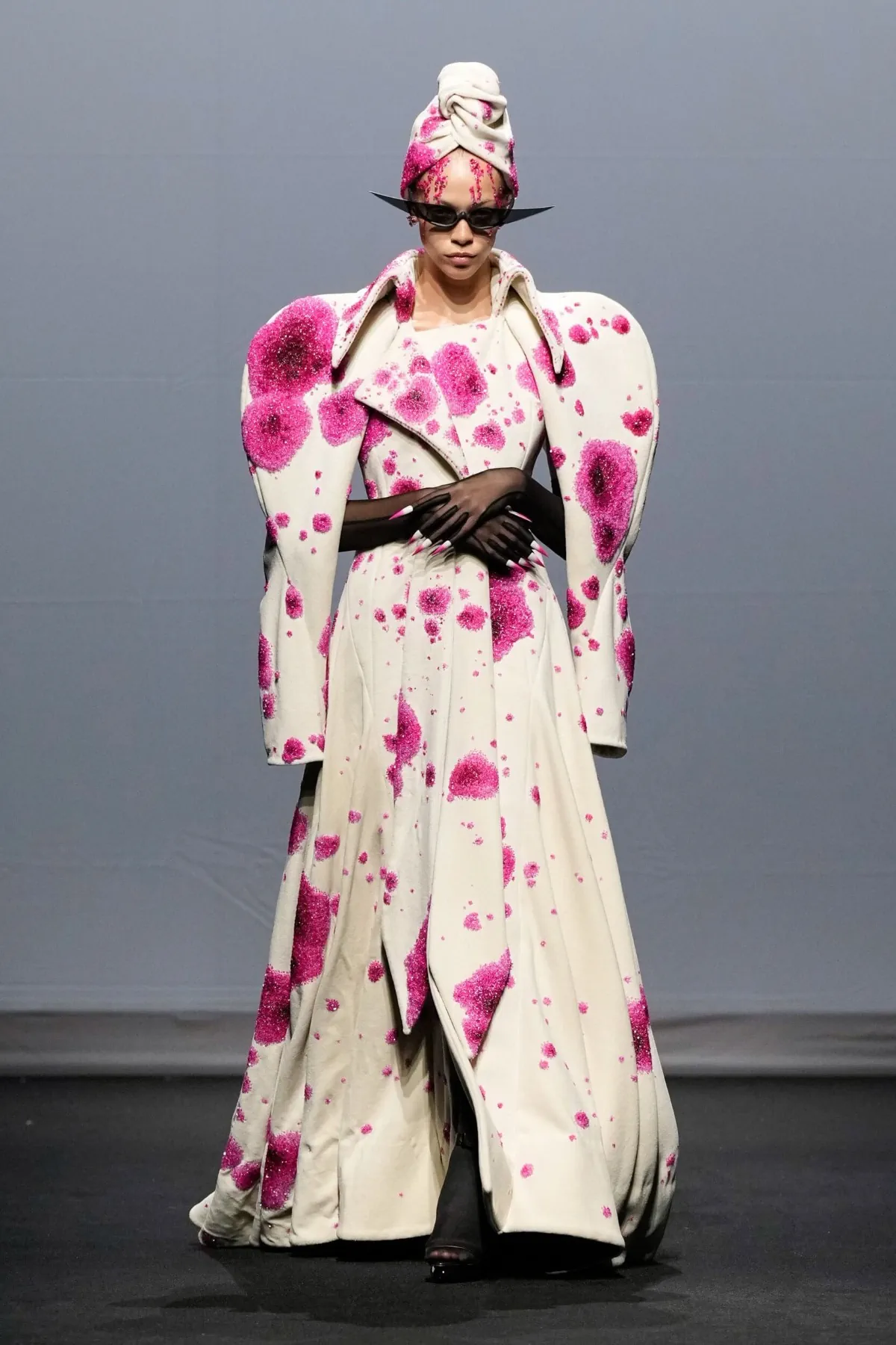Robert Wun Haute Couture Thu/Đông 2025