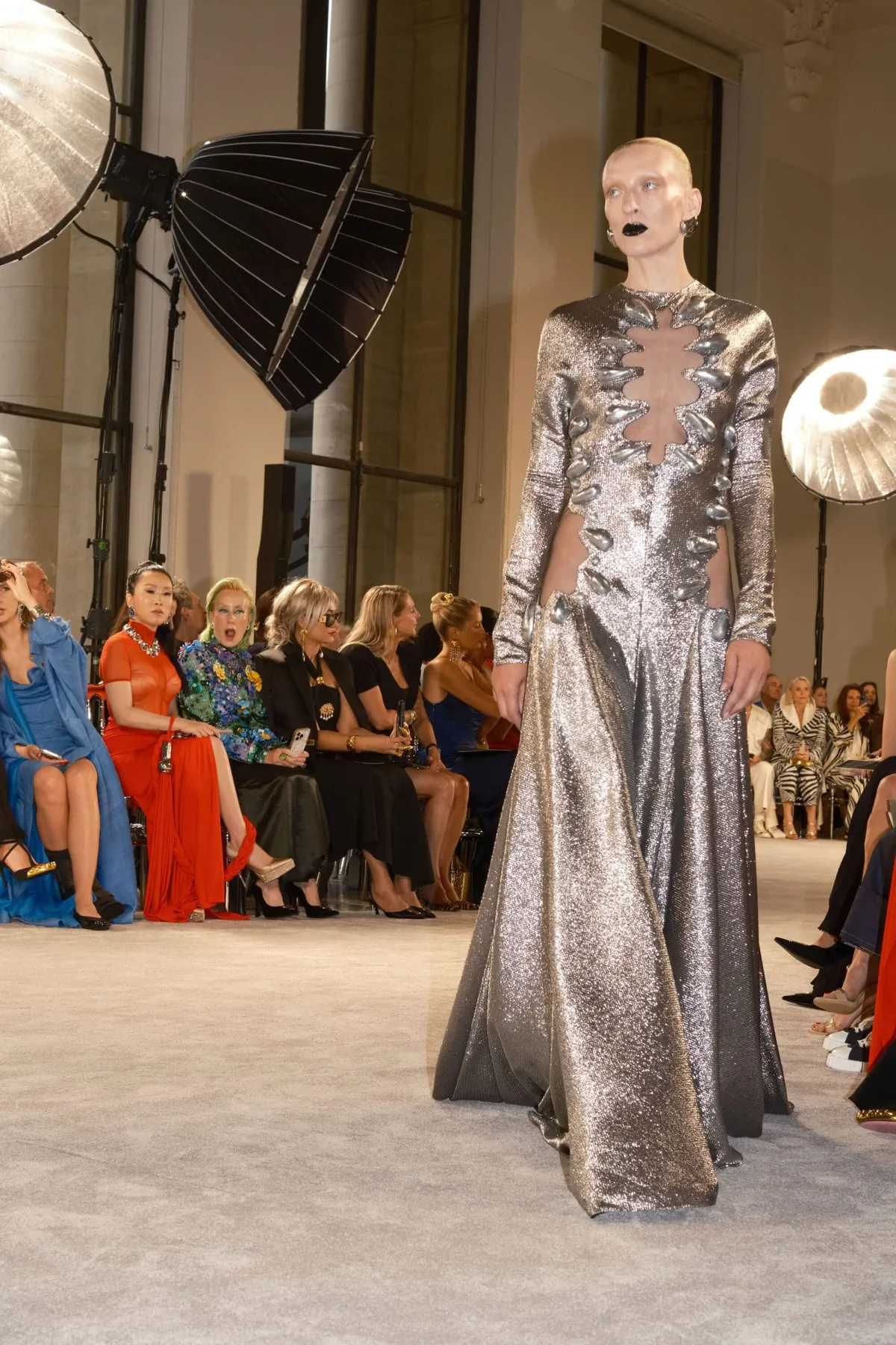 Schiaparelli Haute Couture Thu/Đông 2025