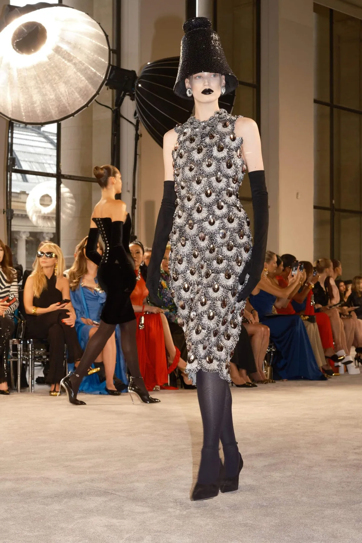Schiaparelli Haute Couture Thu/Đông 2025