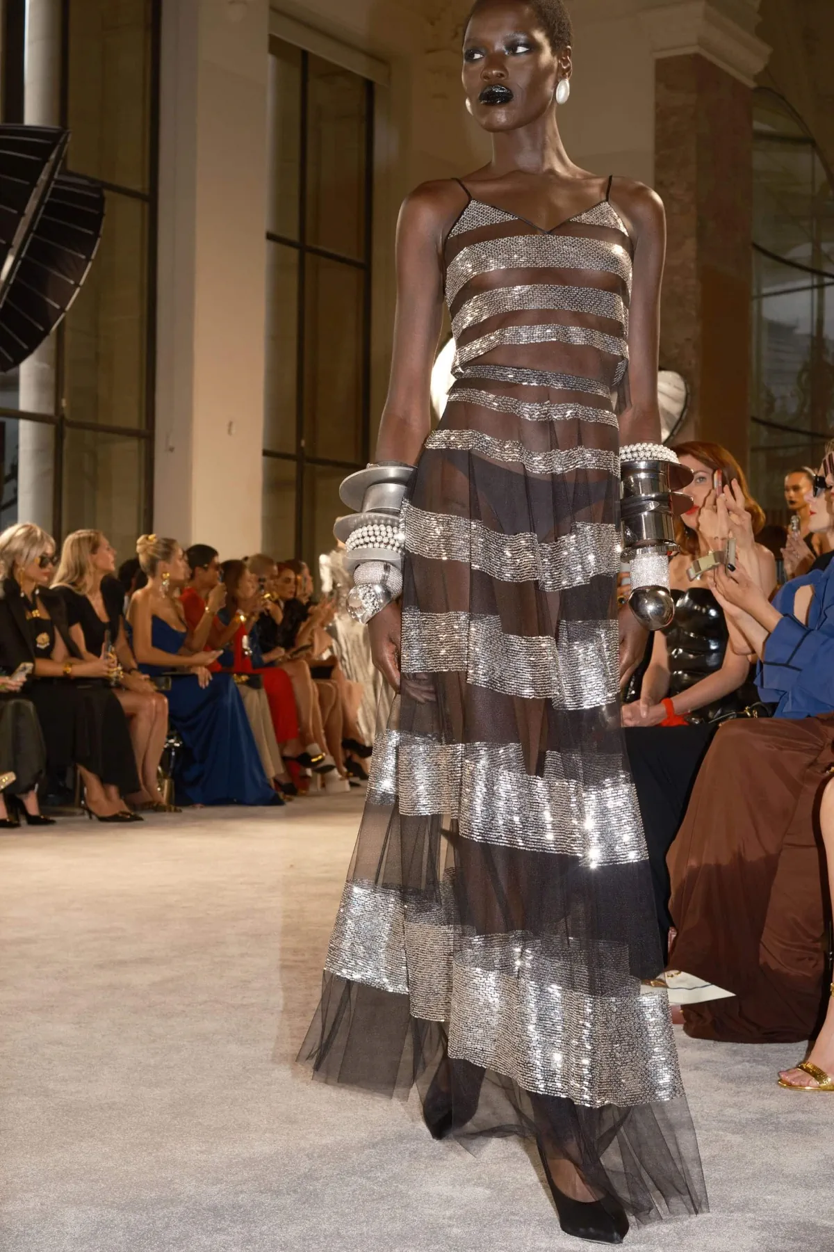 Schiaparelli Haute Couture Thu/Đông 2025