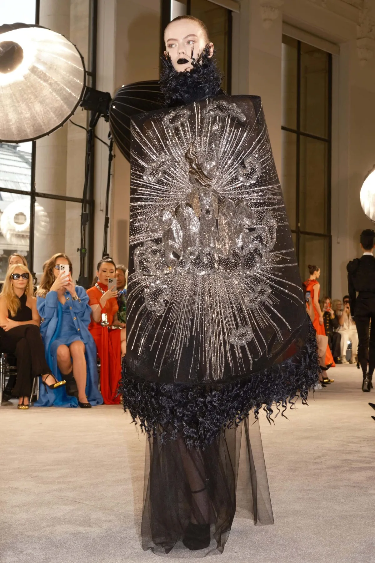 Schiaparelli Haute Couture Thu/Đông 2025