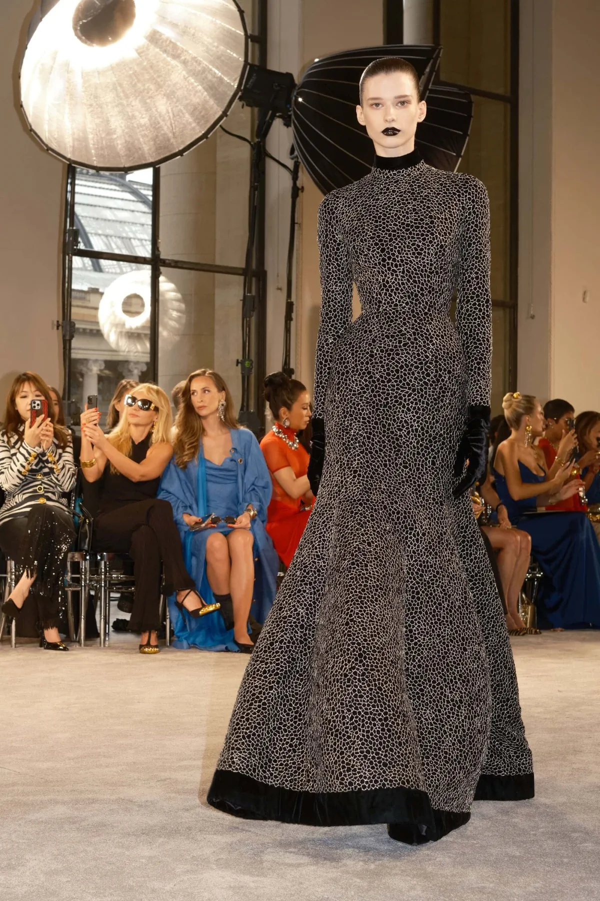 Schiaparelli Haute Couture Thu/Đông 2025