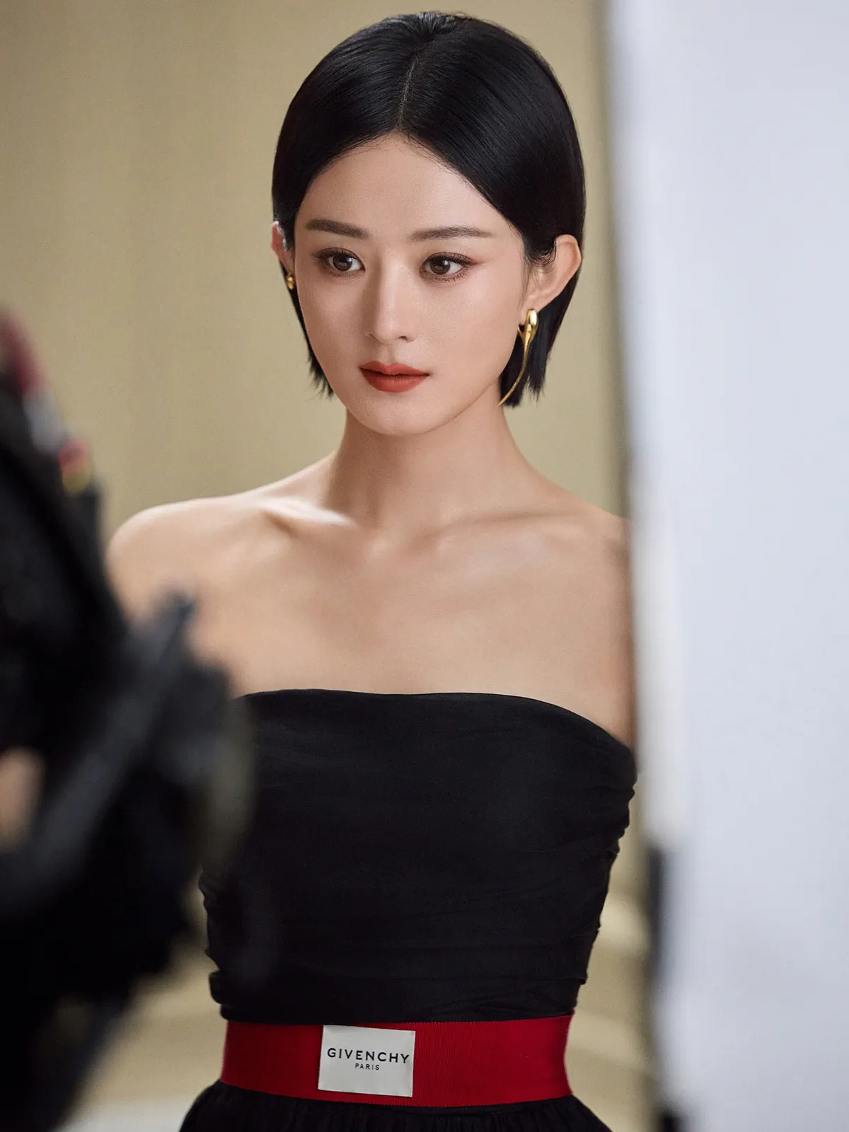 Triệu Lệ Dĩnh trở thành đại sứ thương hiệu toàn cầu của Givenchy Beauty Triệu Lệ Dĩnh trở thành đại sứ thương hiệu toàn cầu của Givenchy Beauty