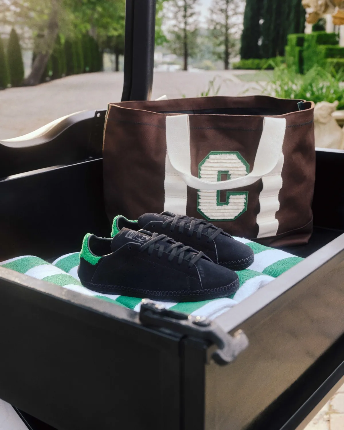 adidas Originals và Trần Quán Hy trình làng đôi giày CLOT Stan Smith Espadrille