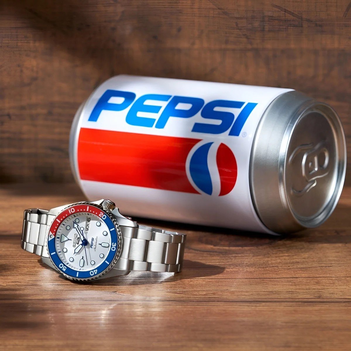 Đồng hồ Seiko 5 Sports x Pepsi định nghĩa lại một biểu tượng