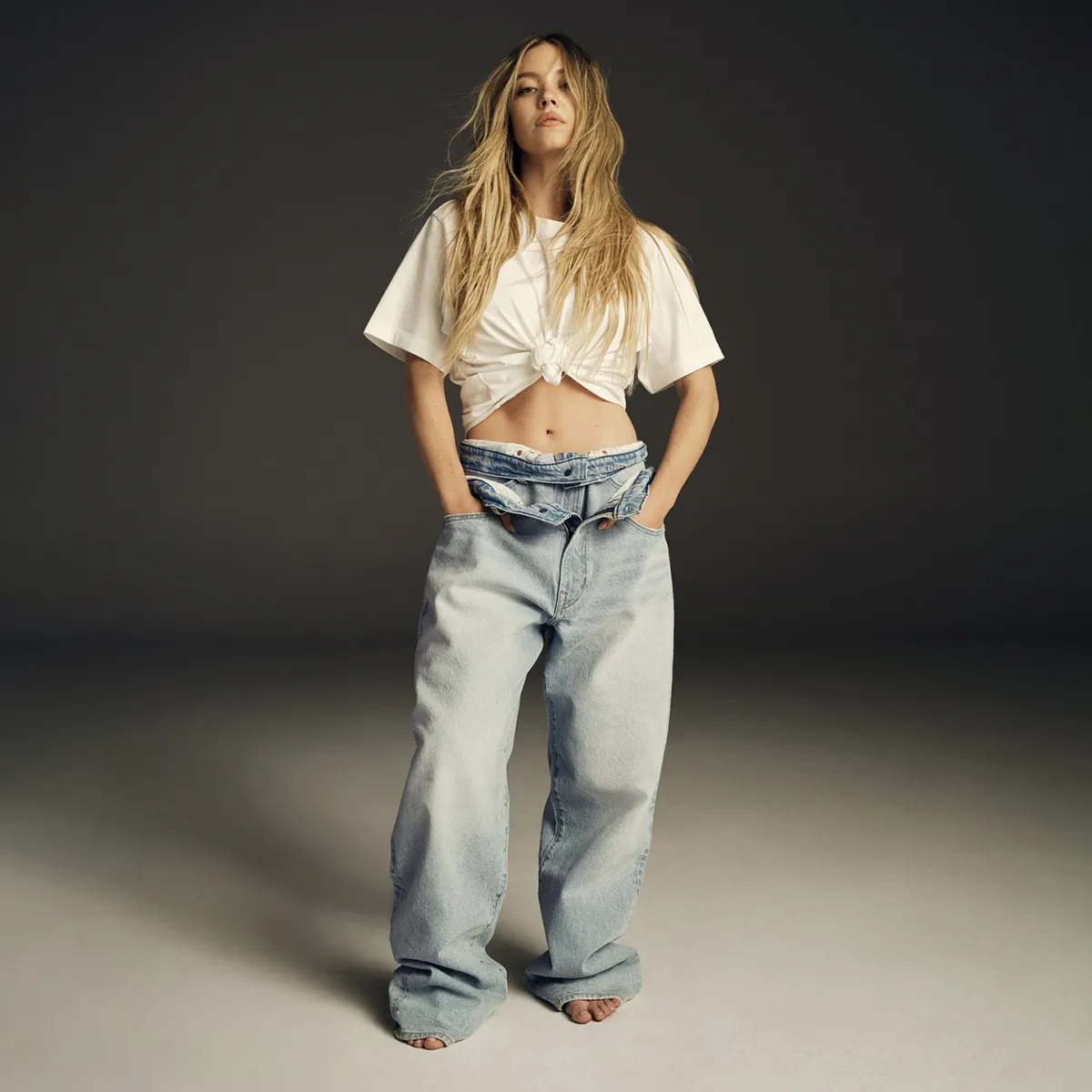 Từ Jeans đến Genes: Vì sao chiến dịch quảng cáo American Eagle của Sydney Sweeney lại biến thành tranh cãi chính trị? Từ Jeans đến Genes: Vì sao chiến dịch quảng cáo American Eagle của Sydney Sweeney lại biến thành tranh cãi chính trị?