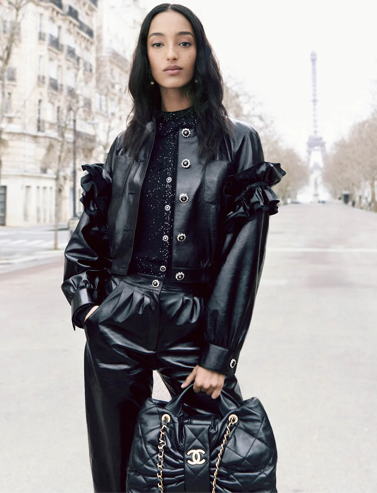 Chiến dịch quảng cáo Chanel Thu/Đông 2025: Nốt trầm lãng mạn giữa lòng Paris Chiến dịch quảng cáo Chanel Thu/Đông 2025: Nốt trầm lãng mạn giữa lòng Paris