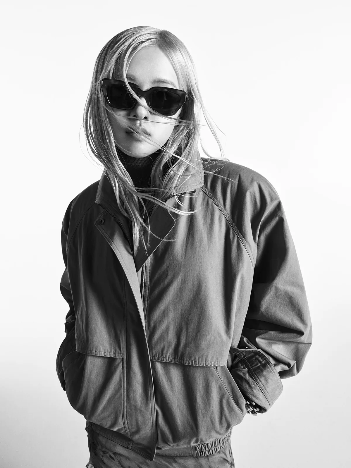 Rosé (Blackpink) và dàn sao xuất hiện trong chiến dịch quảng cáo Saint Laurent Thu/Đông 2025