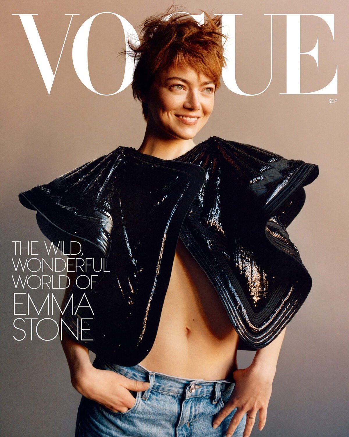 Vogue US 09/2025: Emma Stone mặc Louis Vuitton, chụp bởi Jamie Hawkesworth