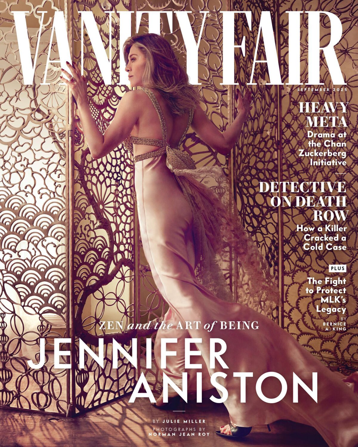 Vanity Fair 09/2025: Jennifer Aniston chụp bởi Norman Jean Roy