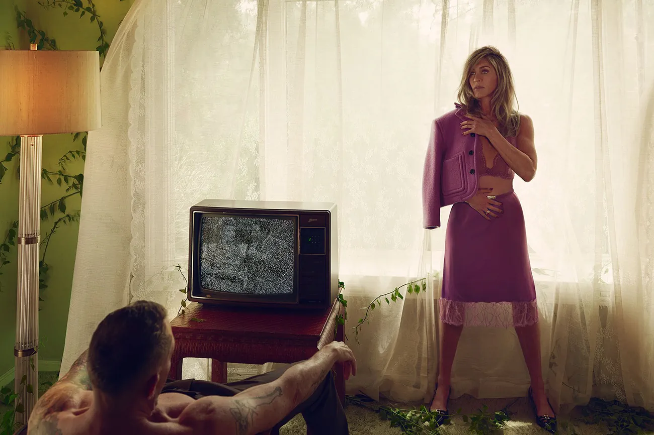 Vanity Fair 09/2025: Jennifer Aniston chụp bởi Norman Jean Roy Vanity Fair 09/2025: Jennifer Aniston chụp bởi Norman Jean Roy