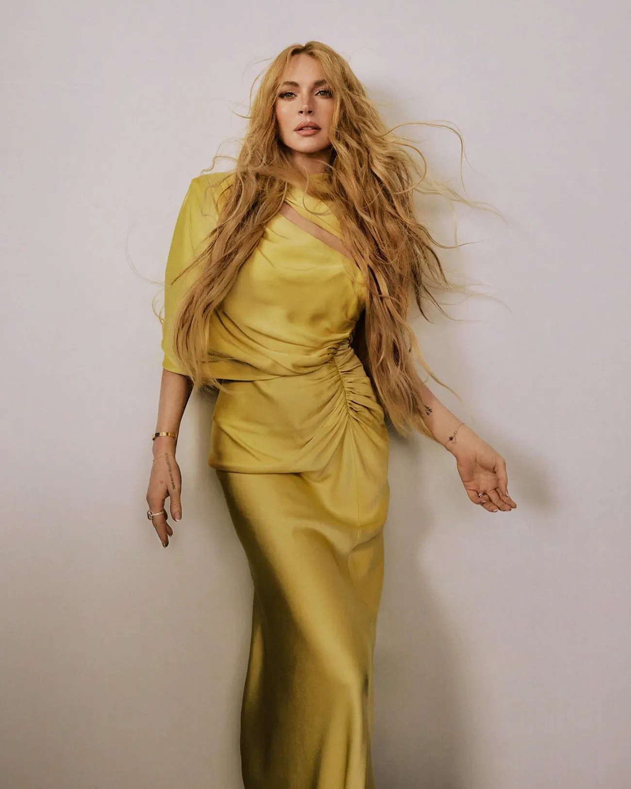 The Sunday Times Style 03/08/2025: Lindsay Lohan chụp bởi Greg Swales The Sunday Times Style 03/08/2025: Lindsay Lohan chụp bởi Greg Swales