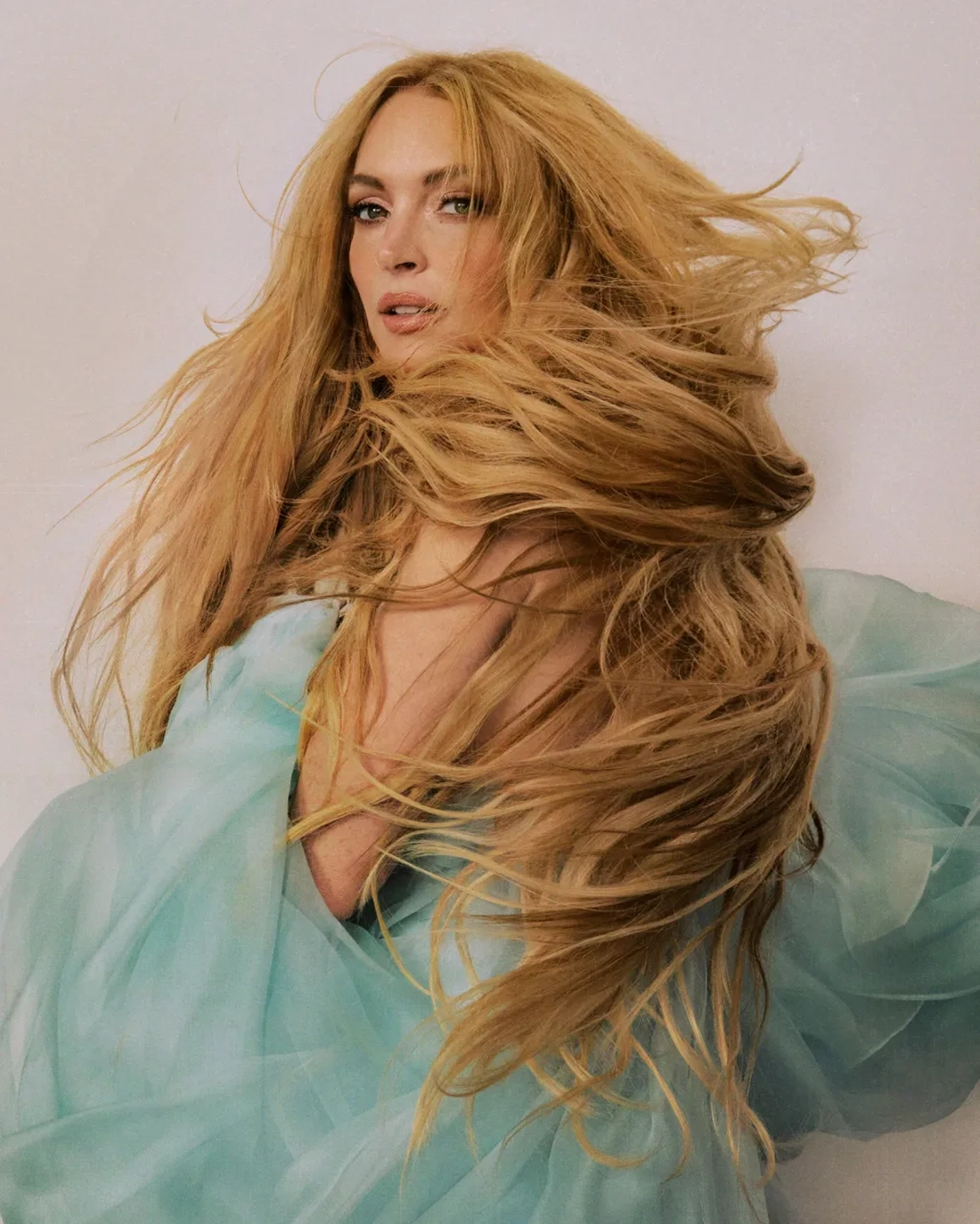 The Sunday Times Style 03/08/2025: Lindsay Lohan chụp bởi Greg Swales The Sunday Times Style 03/08/2025: Lindsay Lohan chụp bởi Greg Swales