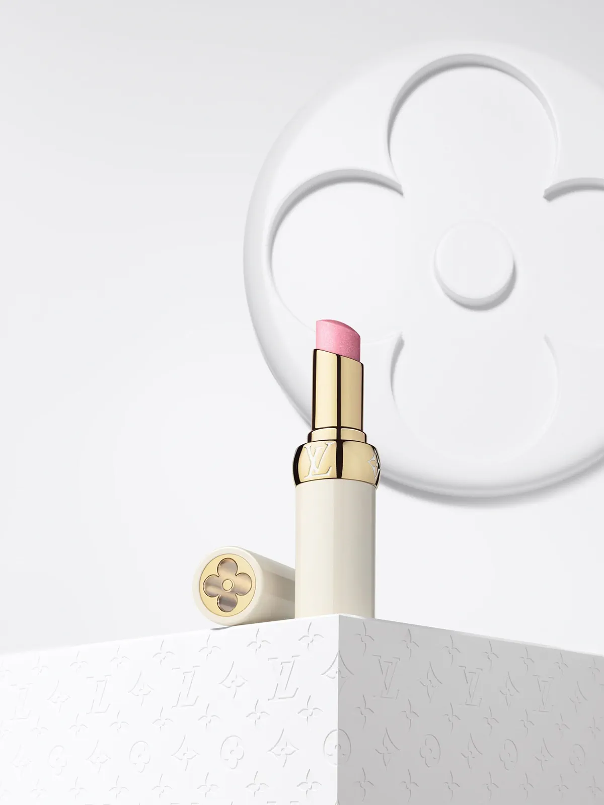 Louis Vuitton ra mắt dòng sản phẩm trang điểm đầu tiên La Beauté Louis Vuitton ra mắt dòng sản phẩm trang điểm đầu tiên La Beauté