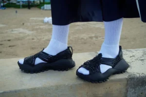 Mẫu giày mới Oaxaca Slip On của Willy Chavarria và adidas Originals lấy cảm hứng từ di sản Mexico