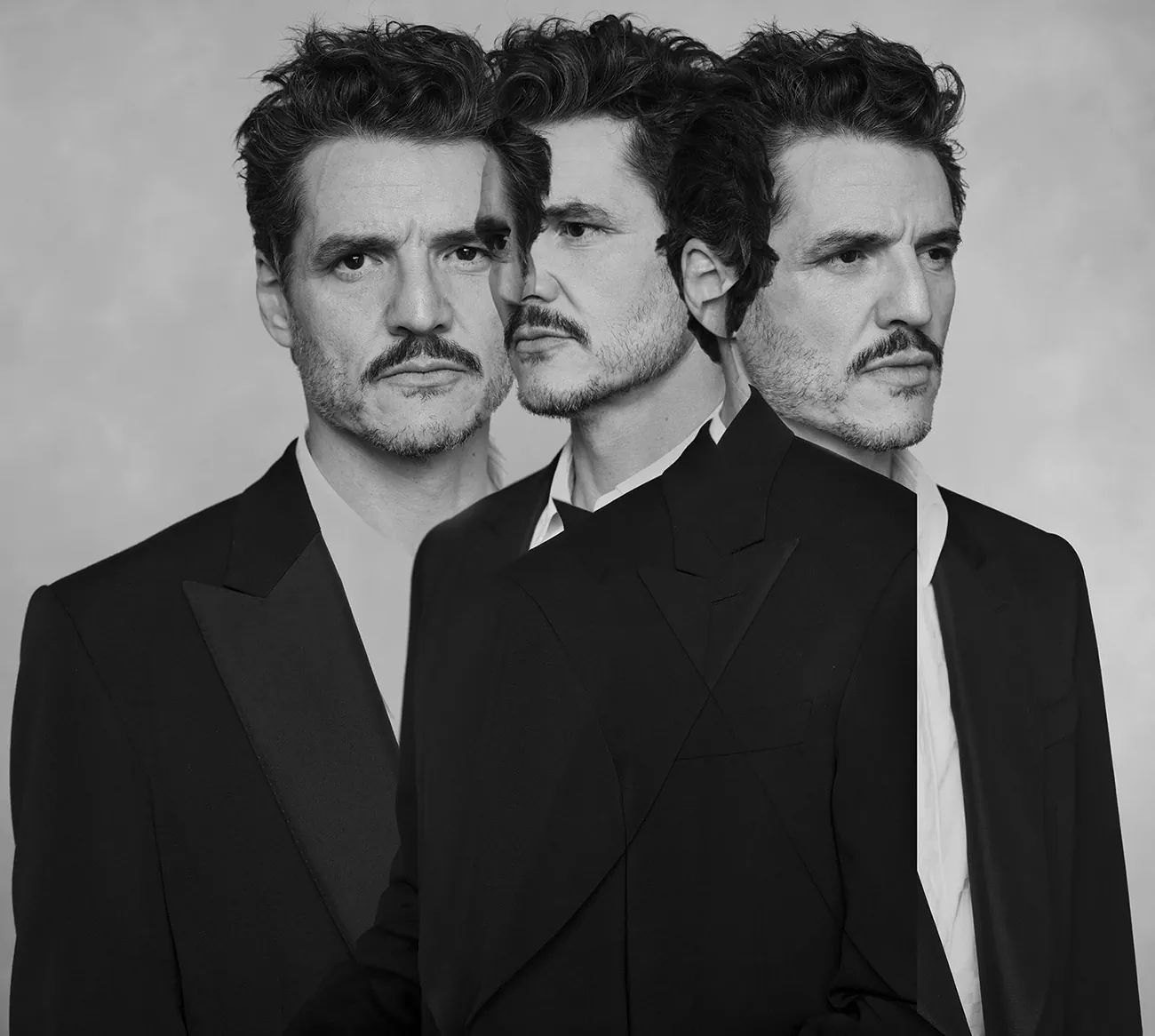Vanity Fair 07-08/2025: Pedro Pascal chụp bởi Sølve Sundsbø Vanity Fair 07-08/2025: Pedro Pascal chụp bởi Sølve Sundsbø