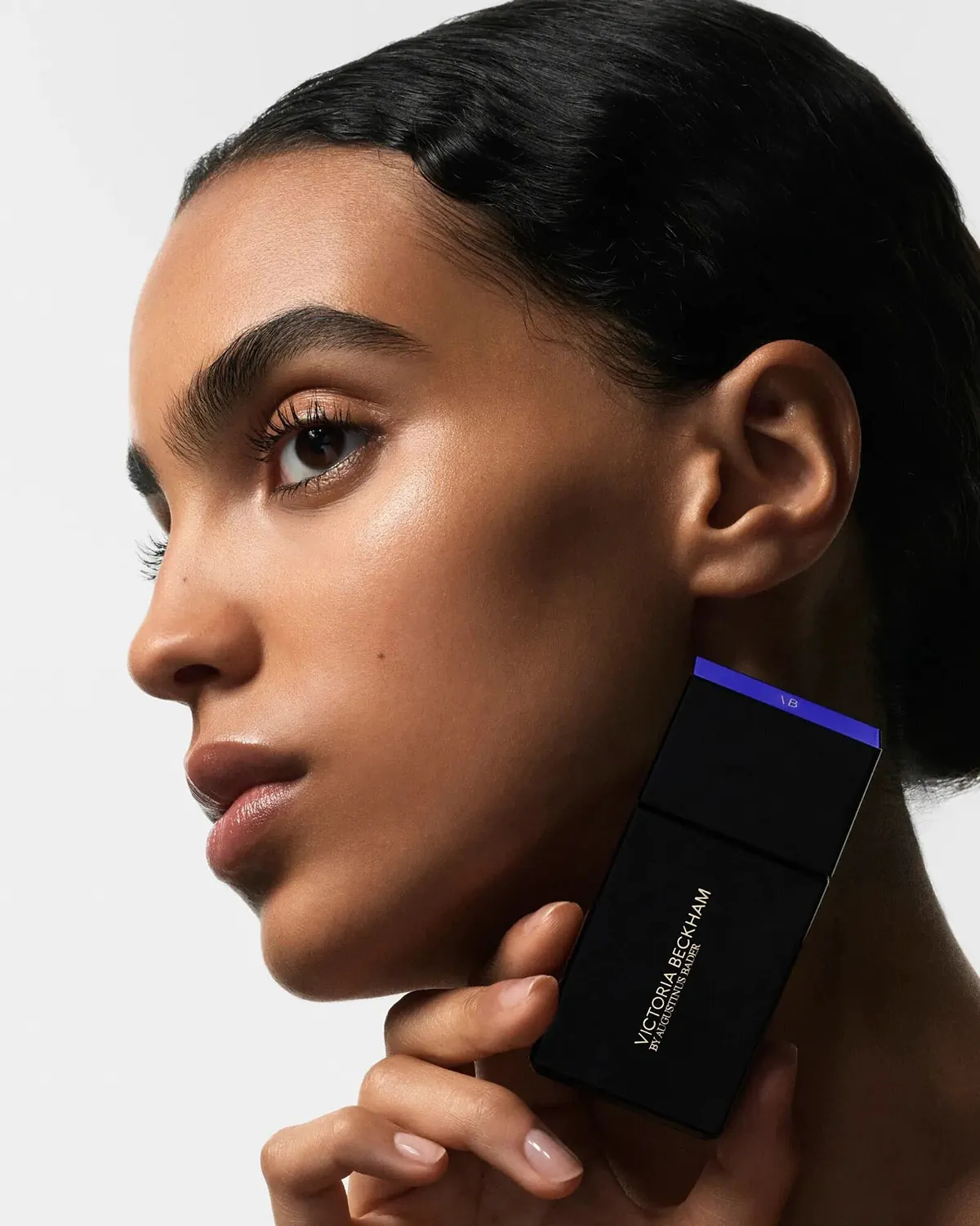 Victoria Beckham Beauty ra mắt sản phẩm kem nền đầu tiên Victoria Beckham Beauty ra mắt sản phẩm kem nền đầu tiên
