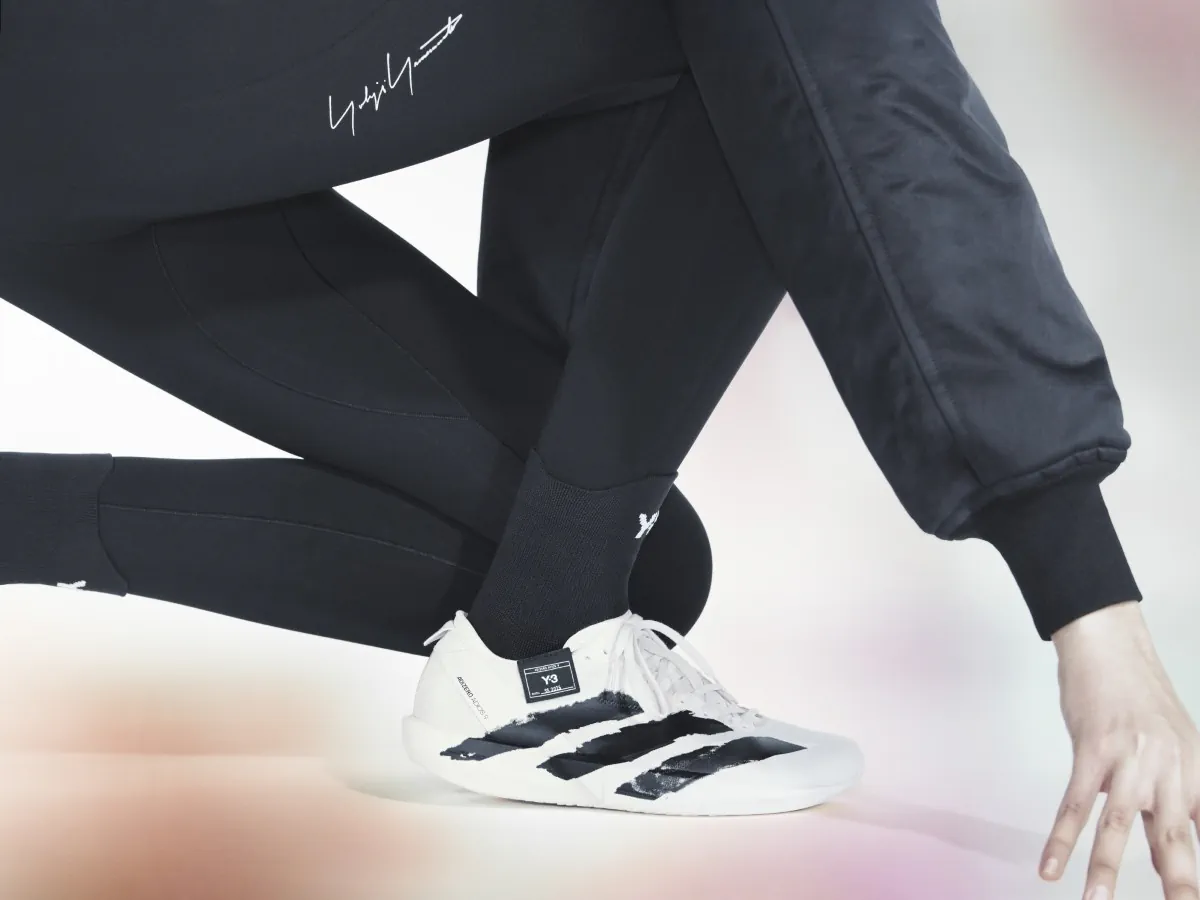 Y-3 phát hành BST đồ chạy bộ cho mùa Thu/Đông 2025 Y-3 phát hành BST đồ chạy bộ cho mùa Thu/Đông 2025