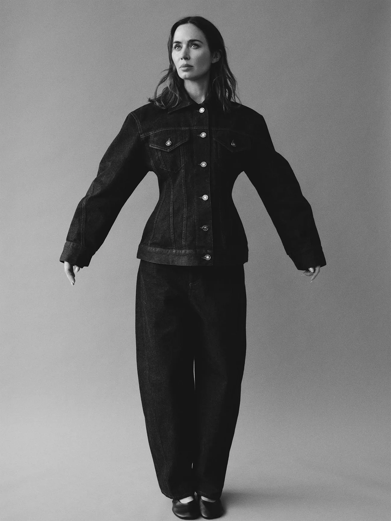 Porter Magazine 09/2025: Emily Blunt chụp bởi Misha Taylor Porter Magazine 09/2025: Emily Blunt chụp bởi Misha Taylor