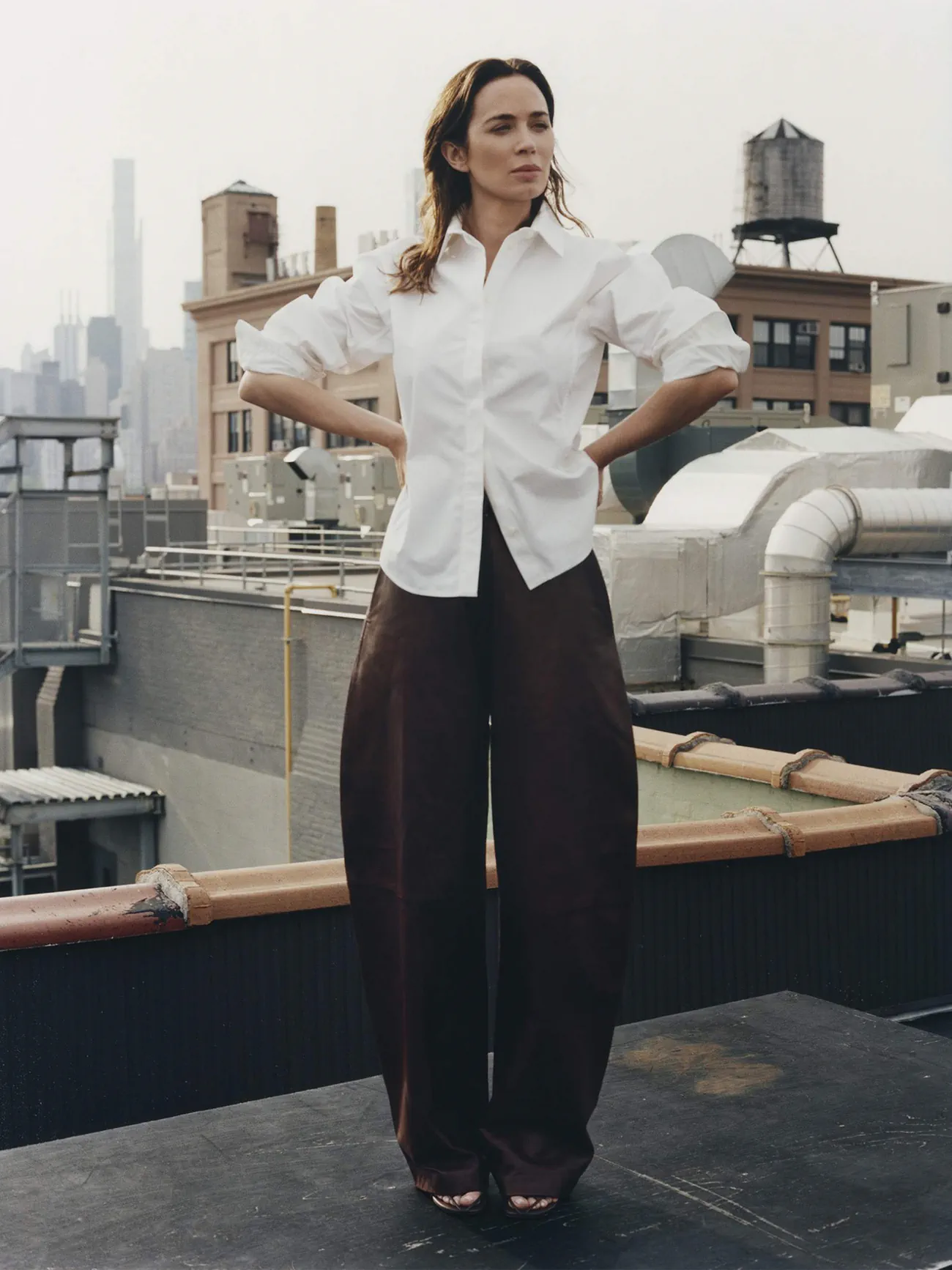 Porter Magazine 09/2025: Emily Blunt chụp bởi Misha Taylor Porter Magazine 09/2025: Emily Blunt chụp bởi Misha Taylor
