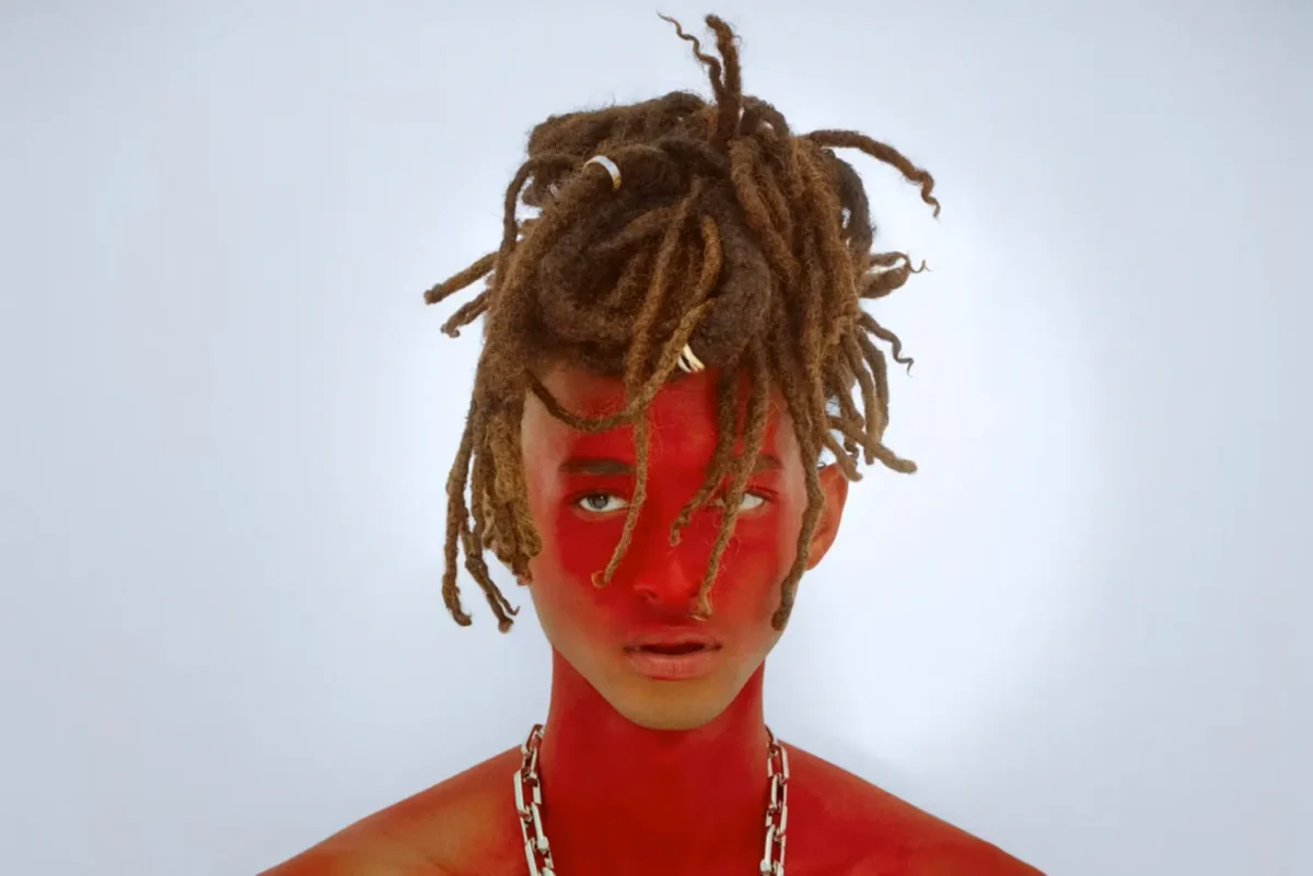 Jaden Smith là Giám đốc sáng tạo dòng thời trang nam đầu tiên của Christian Louboutin