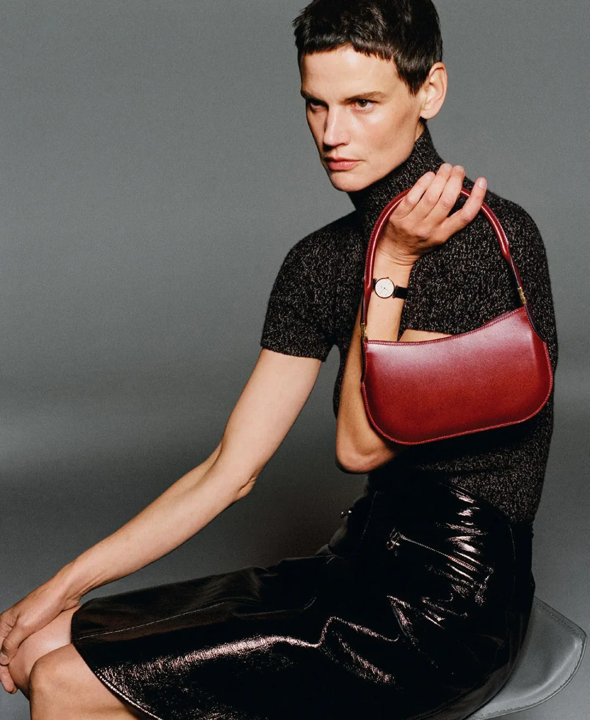 M Le magazine du Monde 27/09/2025: Lara Stone và Saskia de Brauw chụp bởi Tim Elkaïm