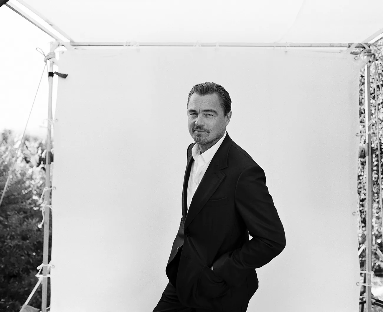 Esquire US 09/2025: Leonardo DiCaprio chụp bởi Paul Thomas Anderson Esquire US 09/2025: Leonardo DiCaprio chụp bởi Paul Thomas Anderson
