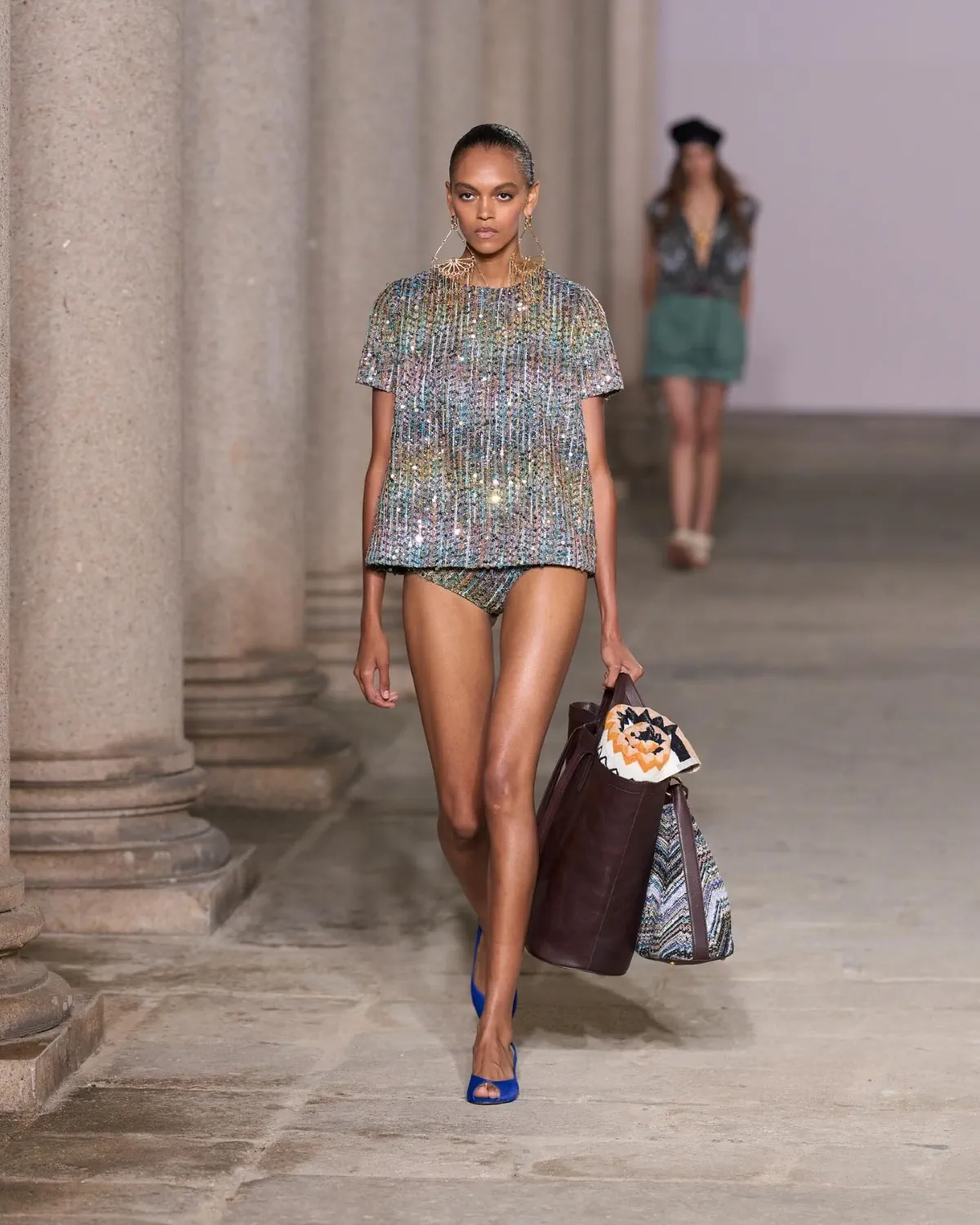 Missoni Xuân/Hè 2026: Tủ đồ linh hoạt từ biển xanh đến phố thị Missoni Xuân/Hè 2026: Tủ đồ linh hoạt từ biển xanh đến phố thị